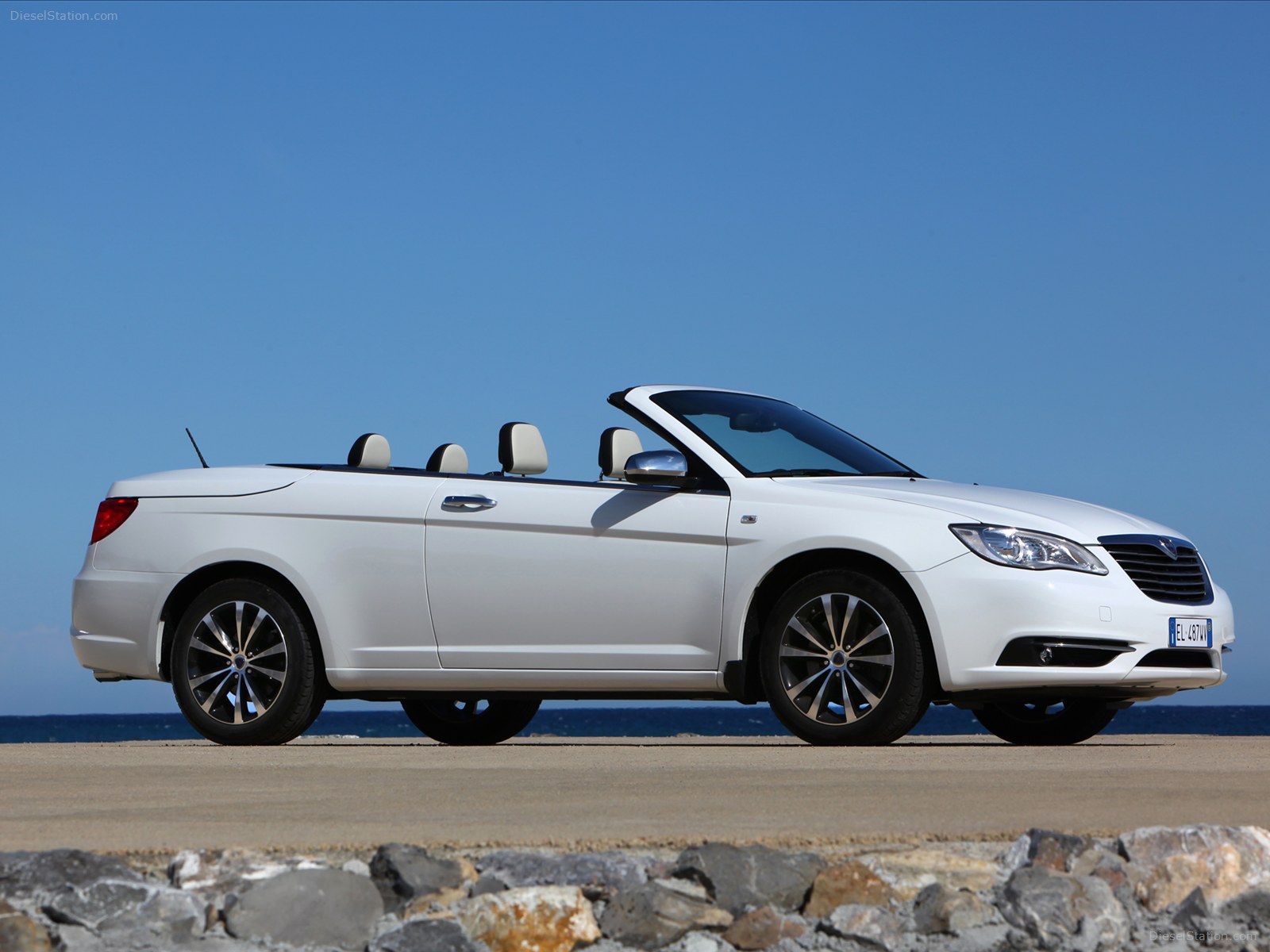 Lancia Flavia 2013