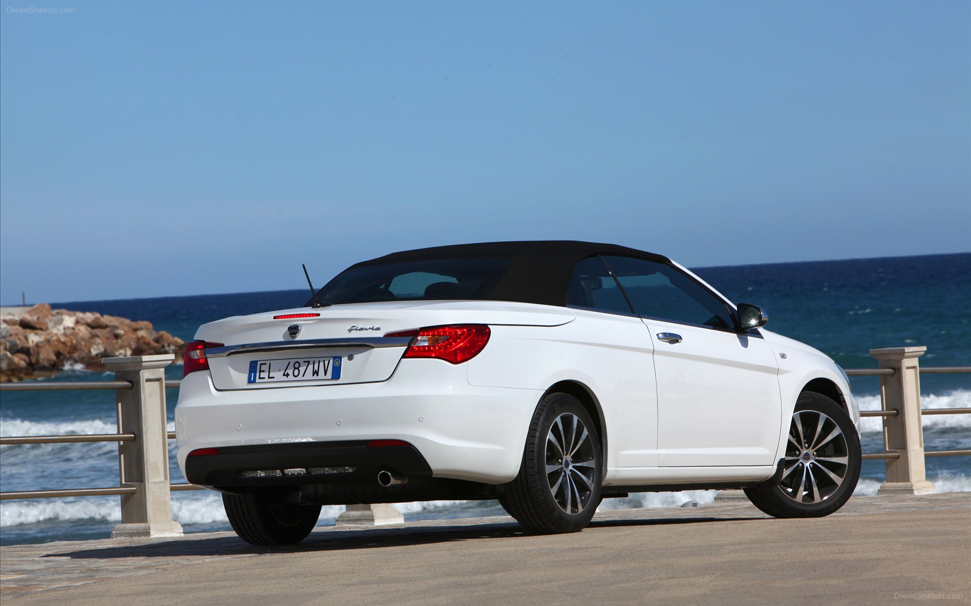 Lancia Flavia 2013