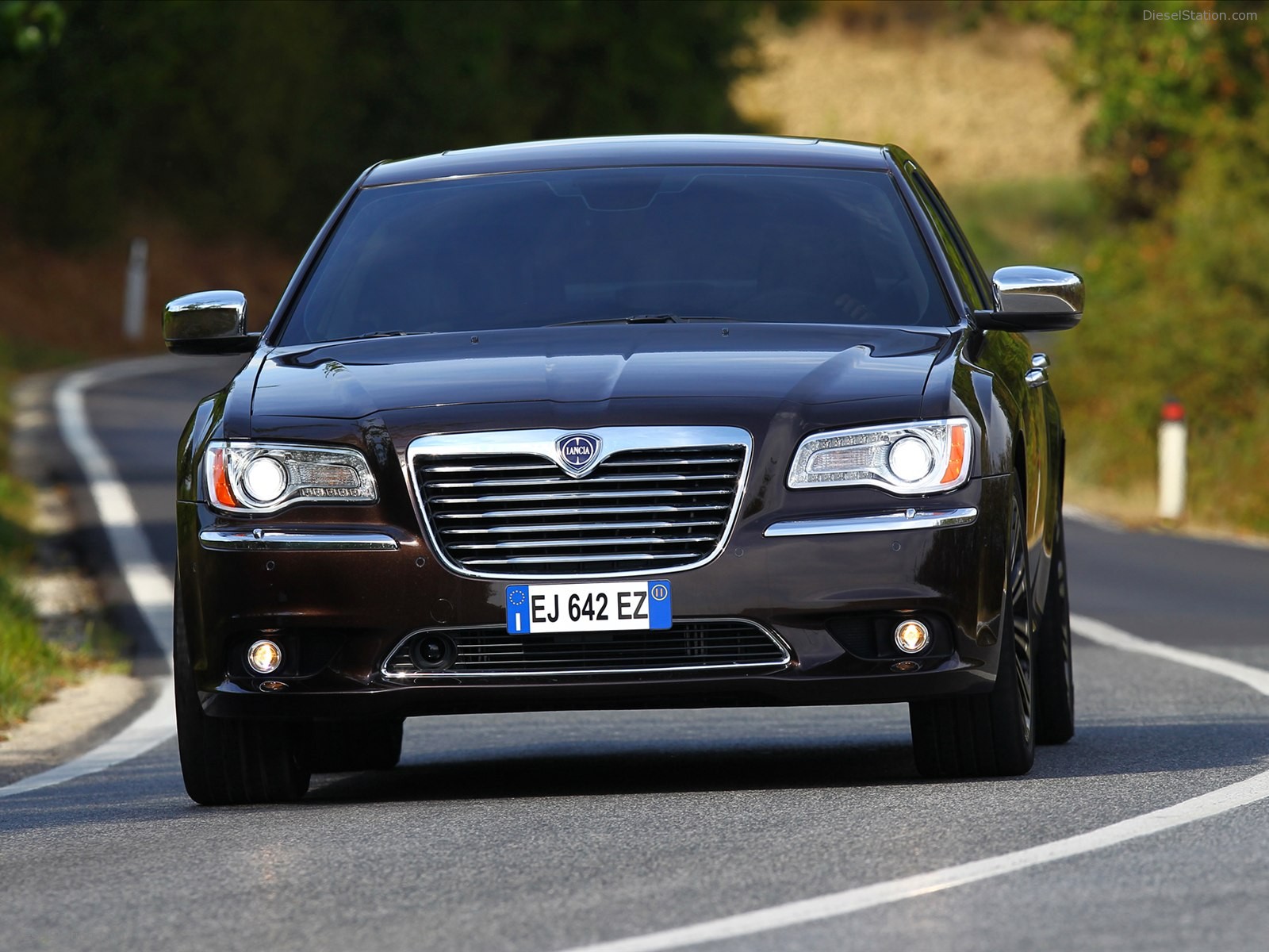 Lancia Thema 2012