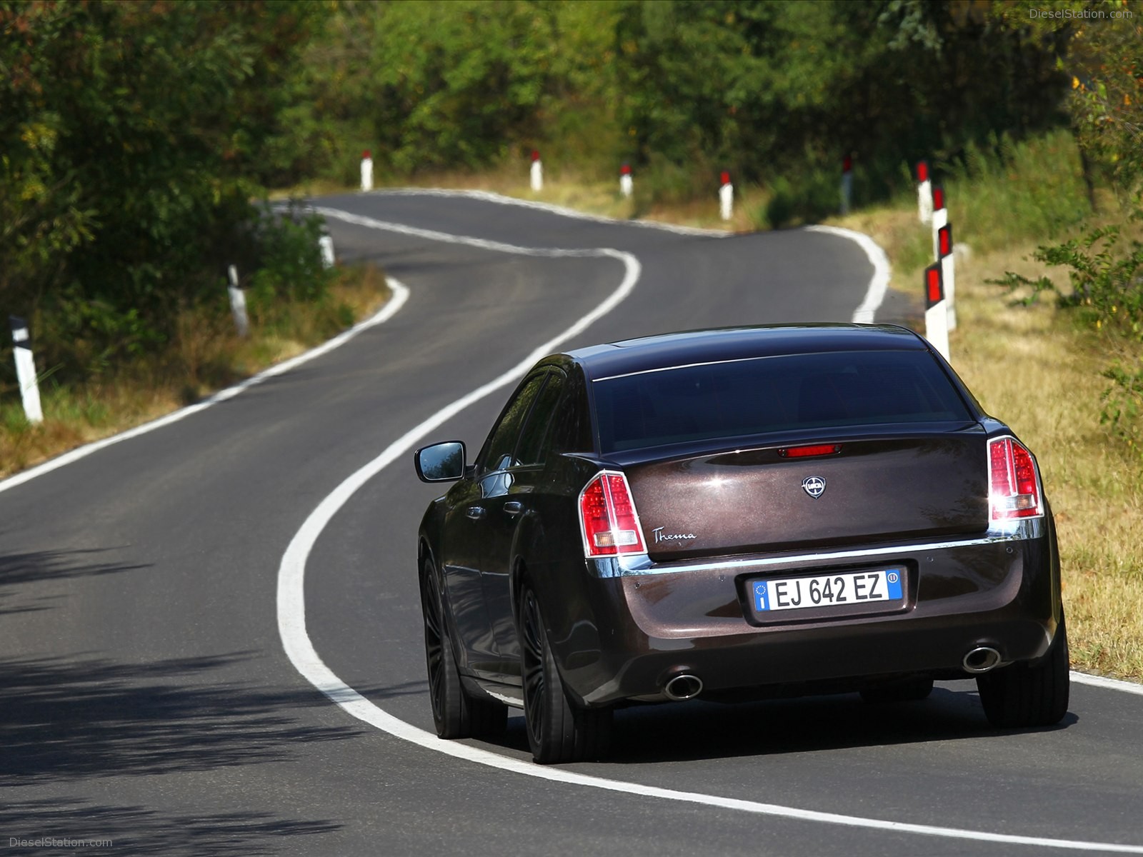 Lancia Thema 2012