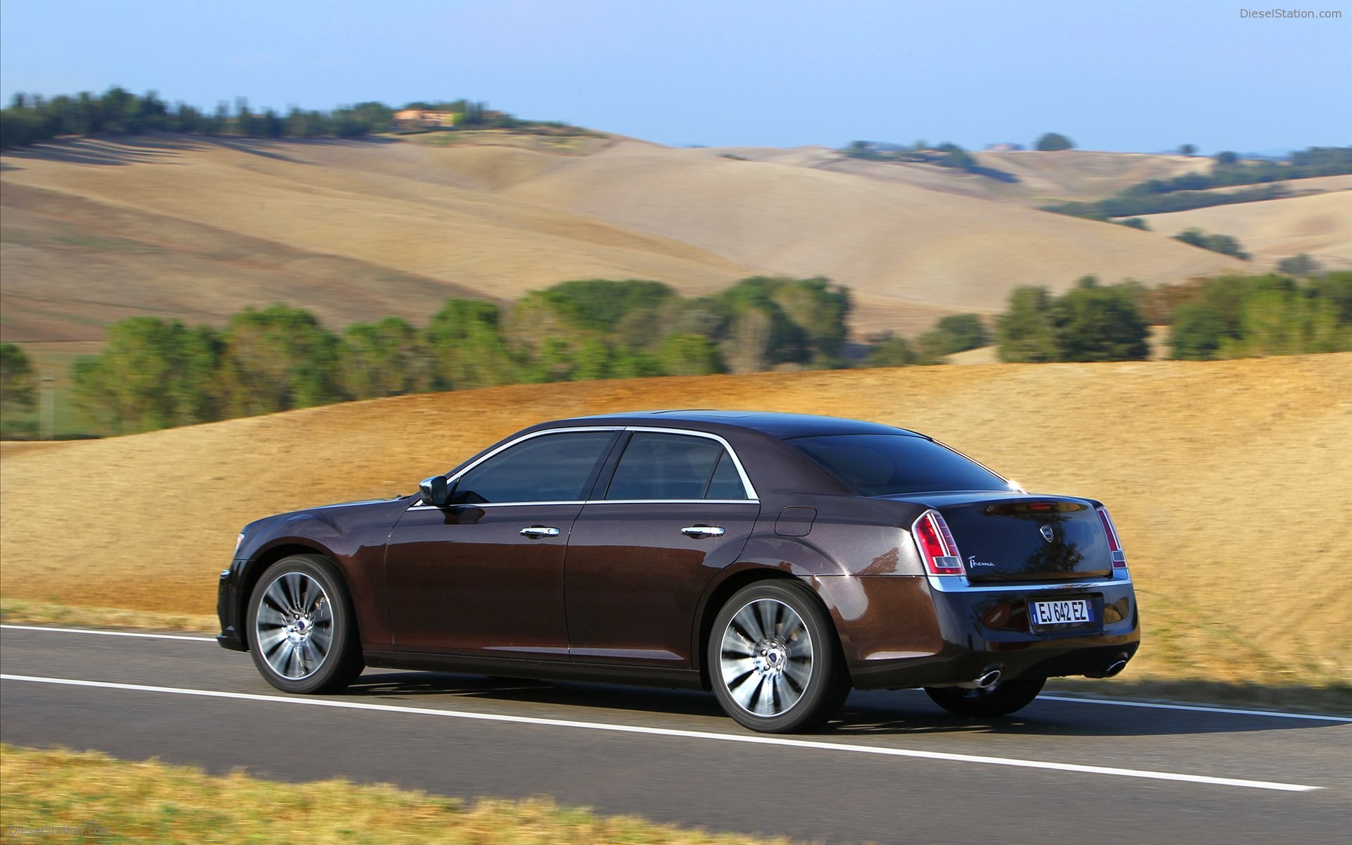 Lancia Thema 2012