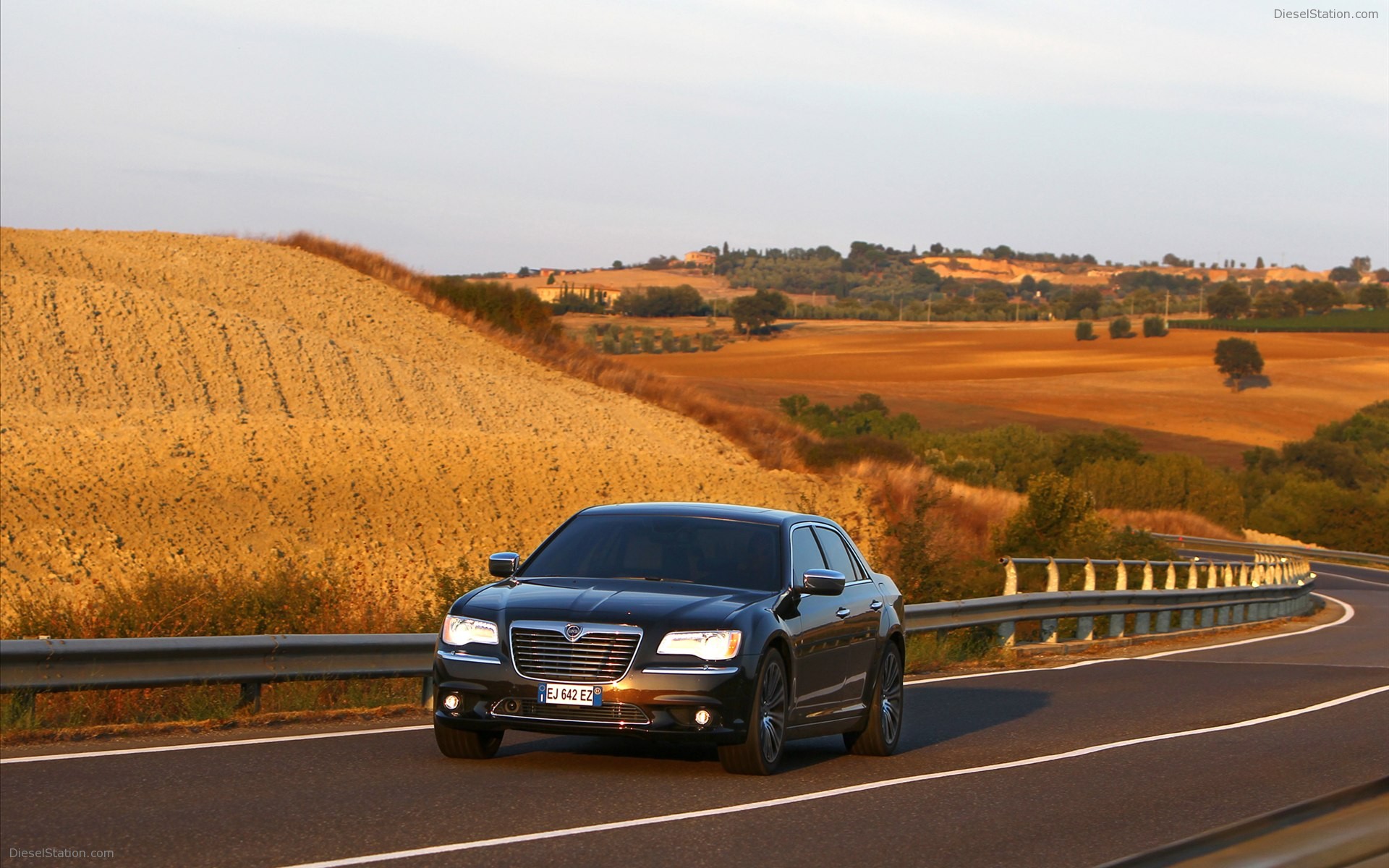 Lancia Thema 2012