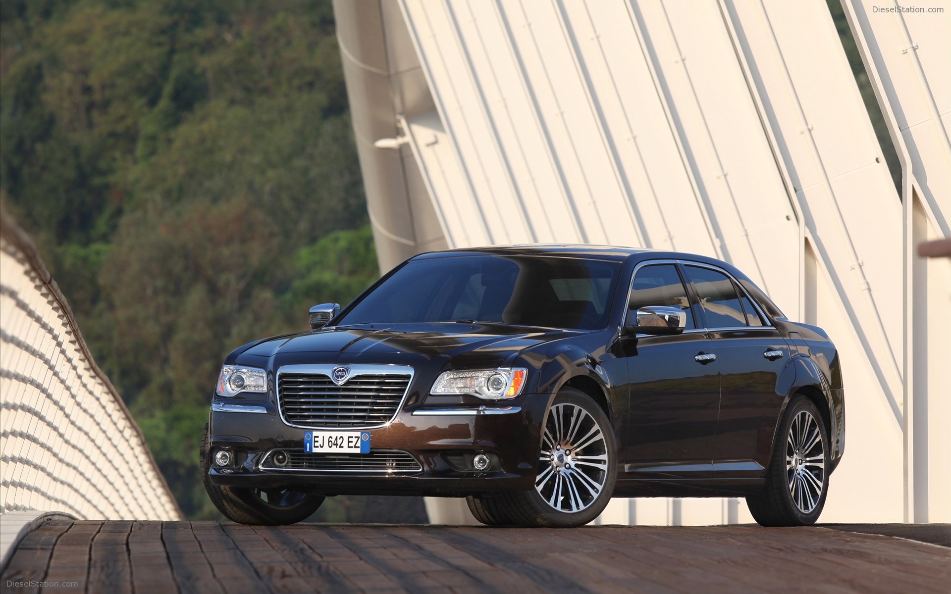 Lancia Thema 2012