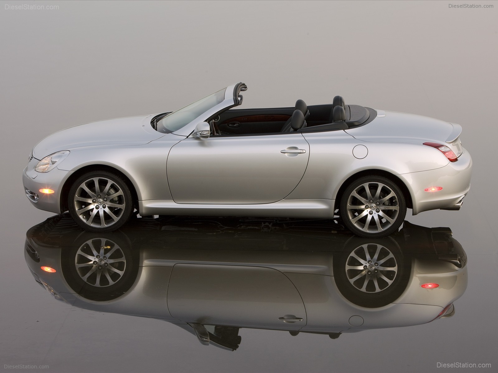 2009 Lexus SC 430