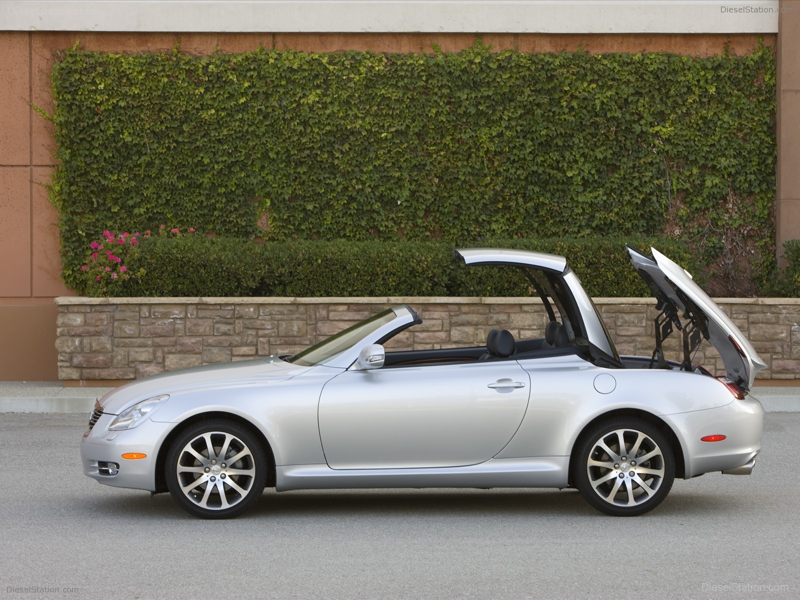 2009 Lexus SC 430