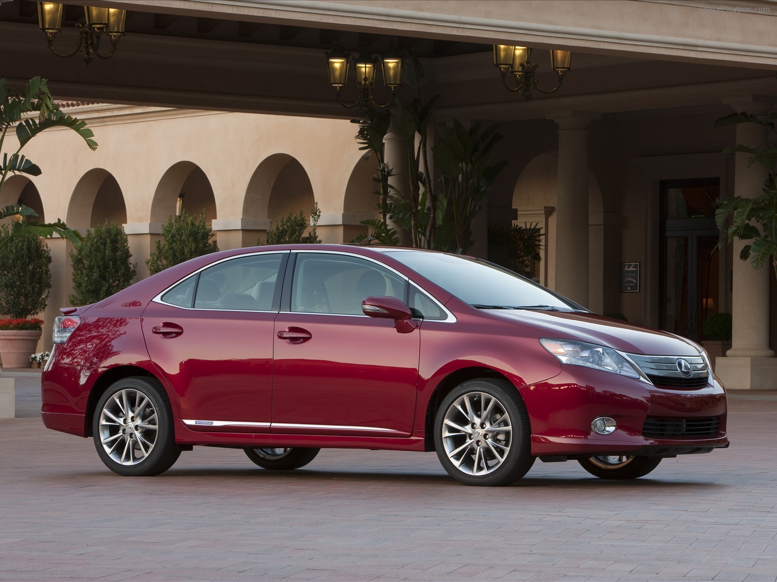 2010 Lexus HS 250h Luxury Hybrid