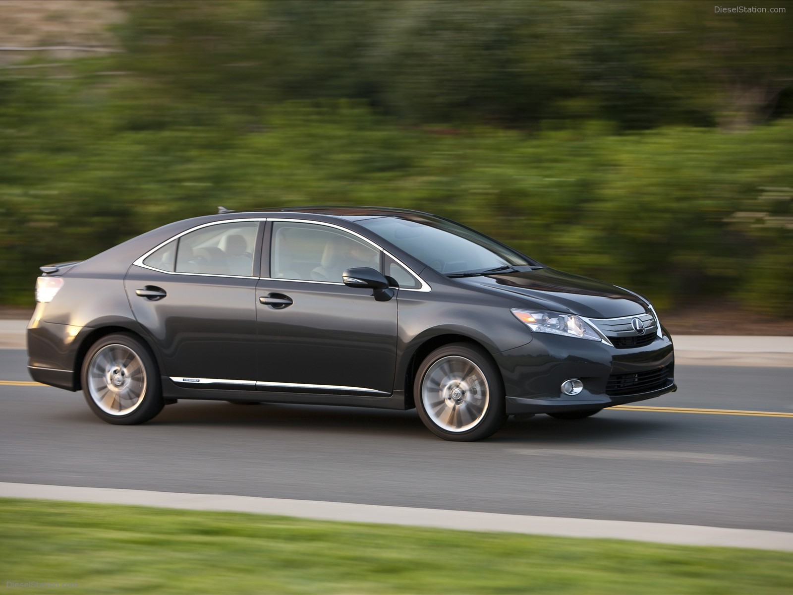 2010 Lexus HS 250h Luxury Hybrid