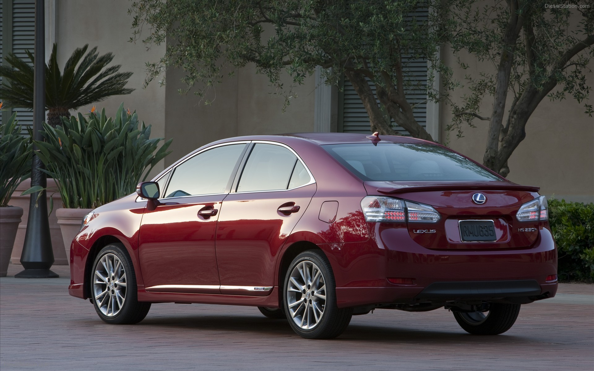 2010 Lexus HS 250h Luxury Hybrid