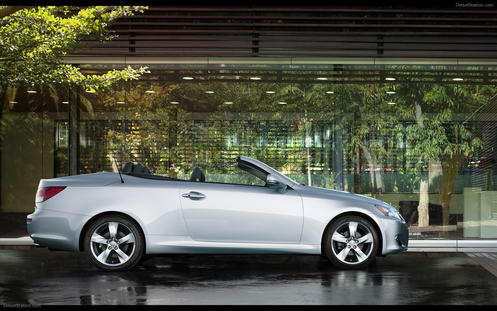 2010 Lexus IS250C