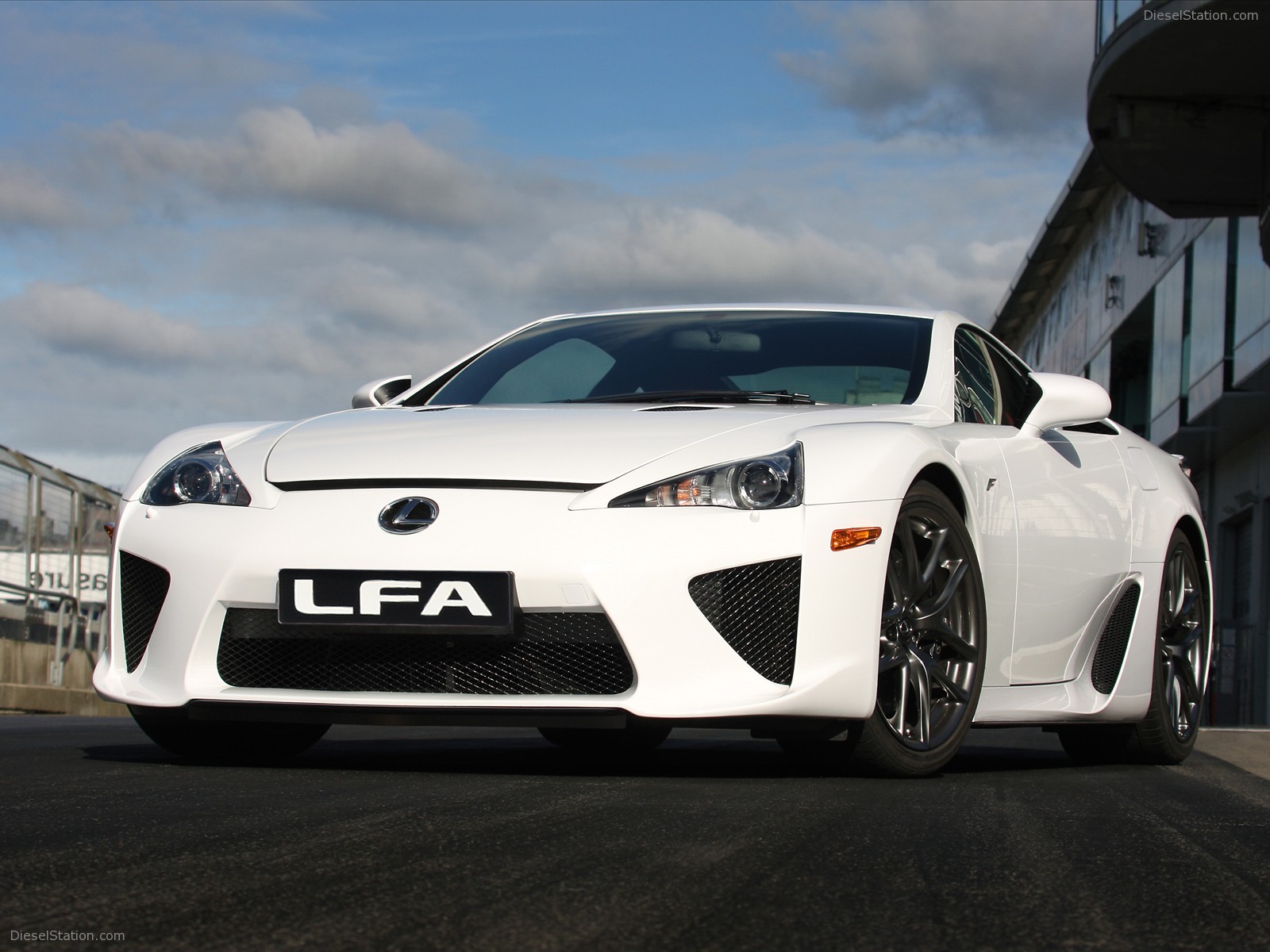2011 Lexus LFA