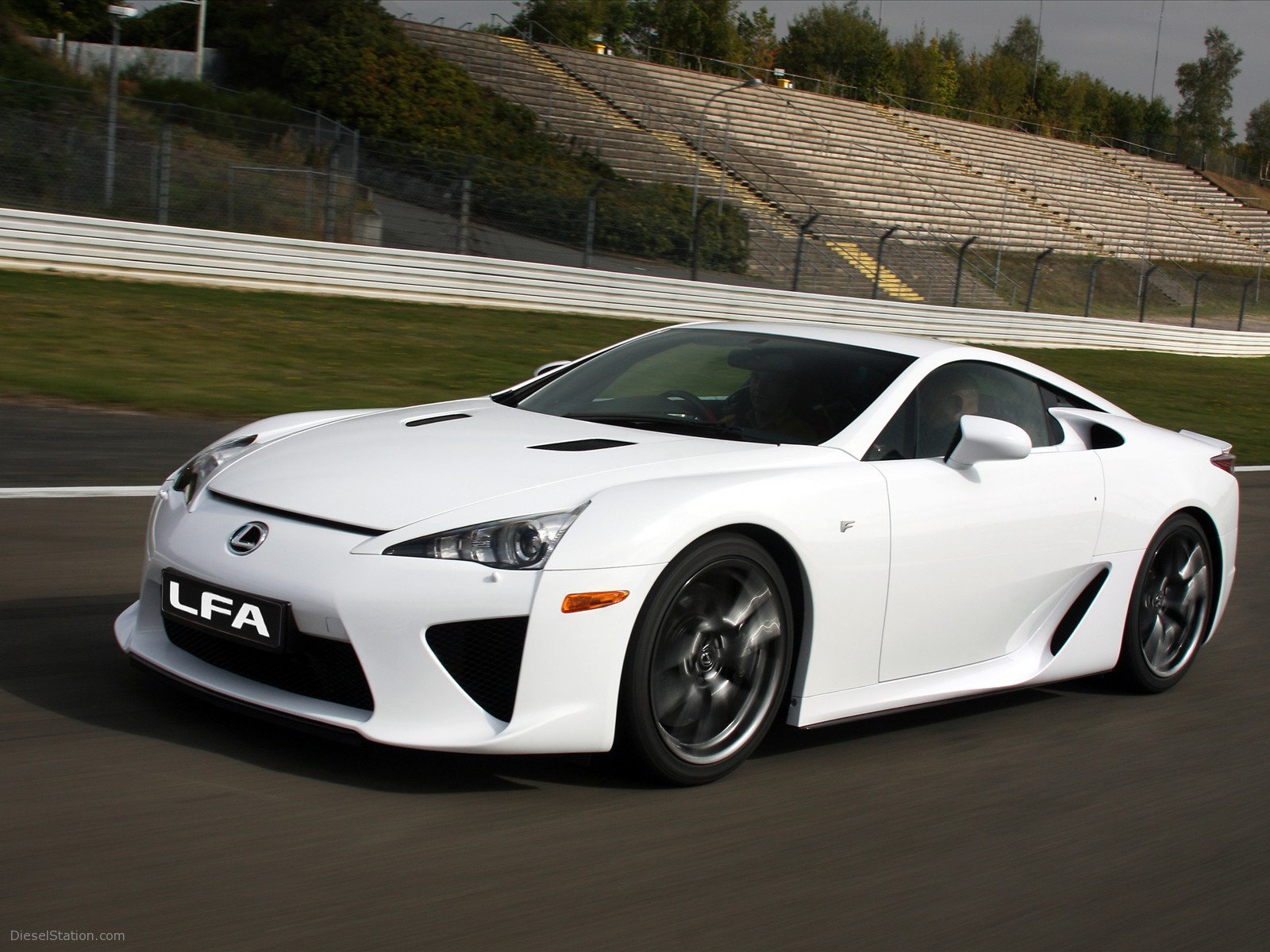 2011 Lexus LFA