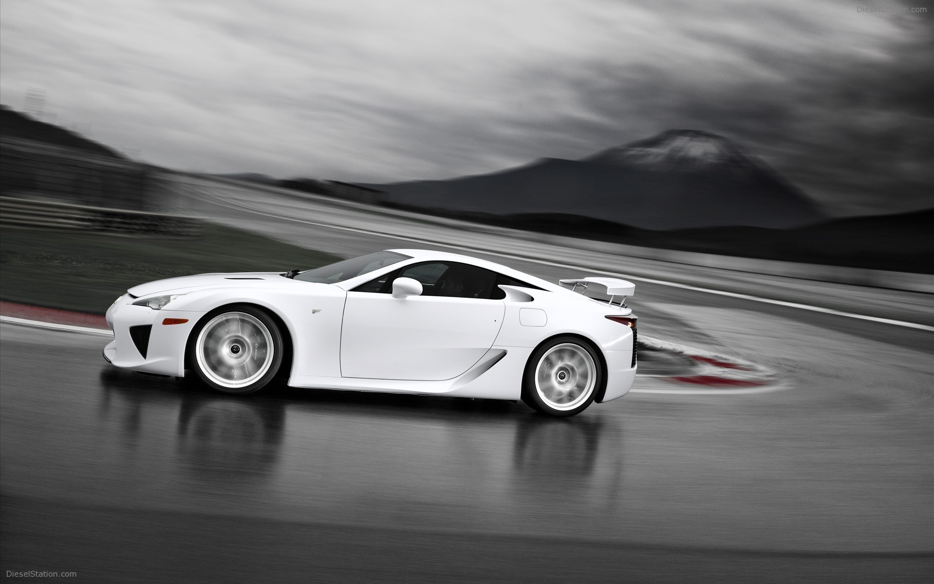 2011 Lexus LFA