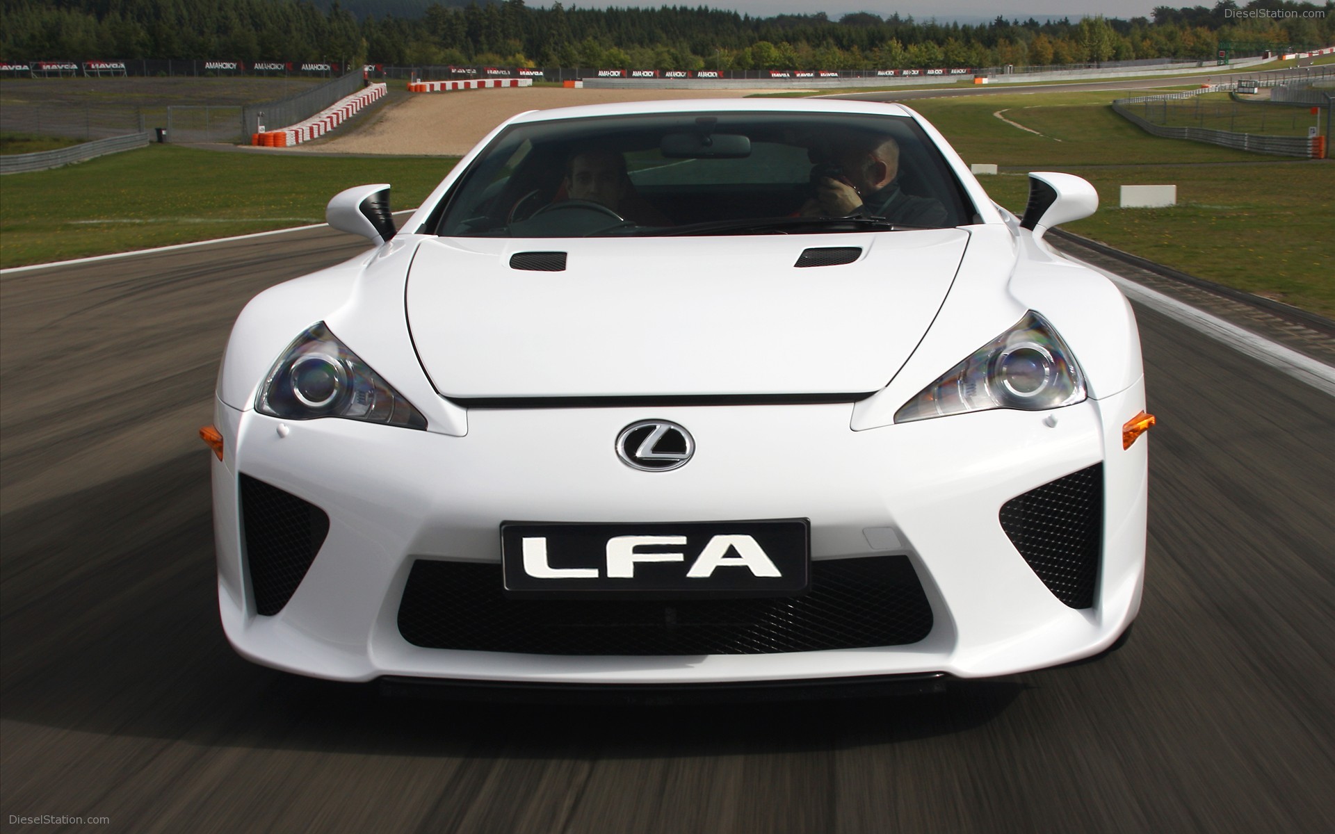 2011 Lexus LFA