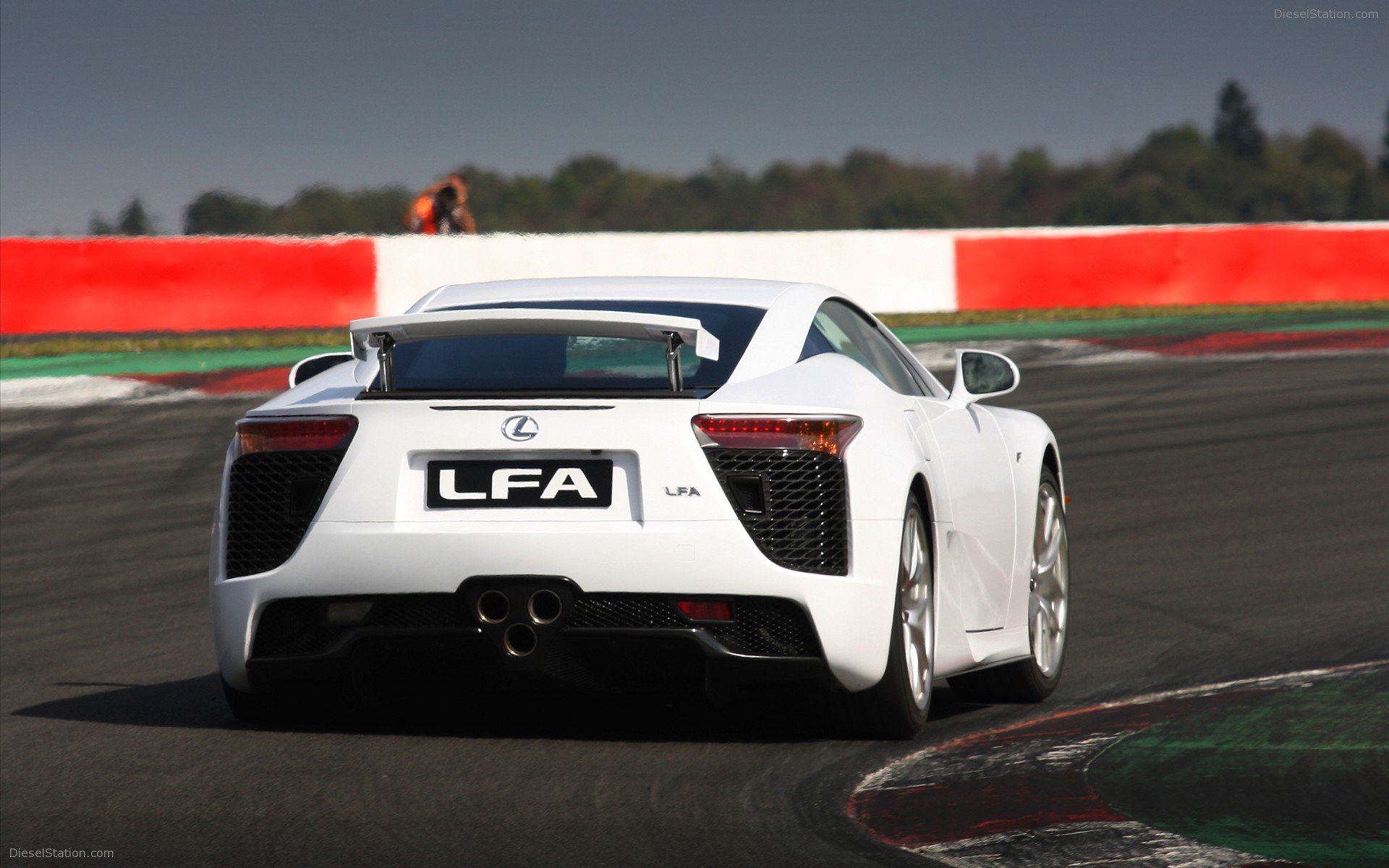 2011 Lexus LFA