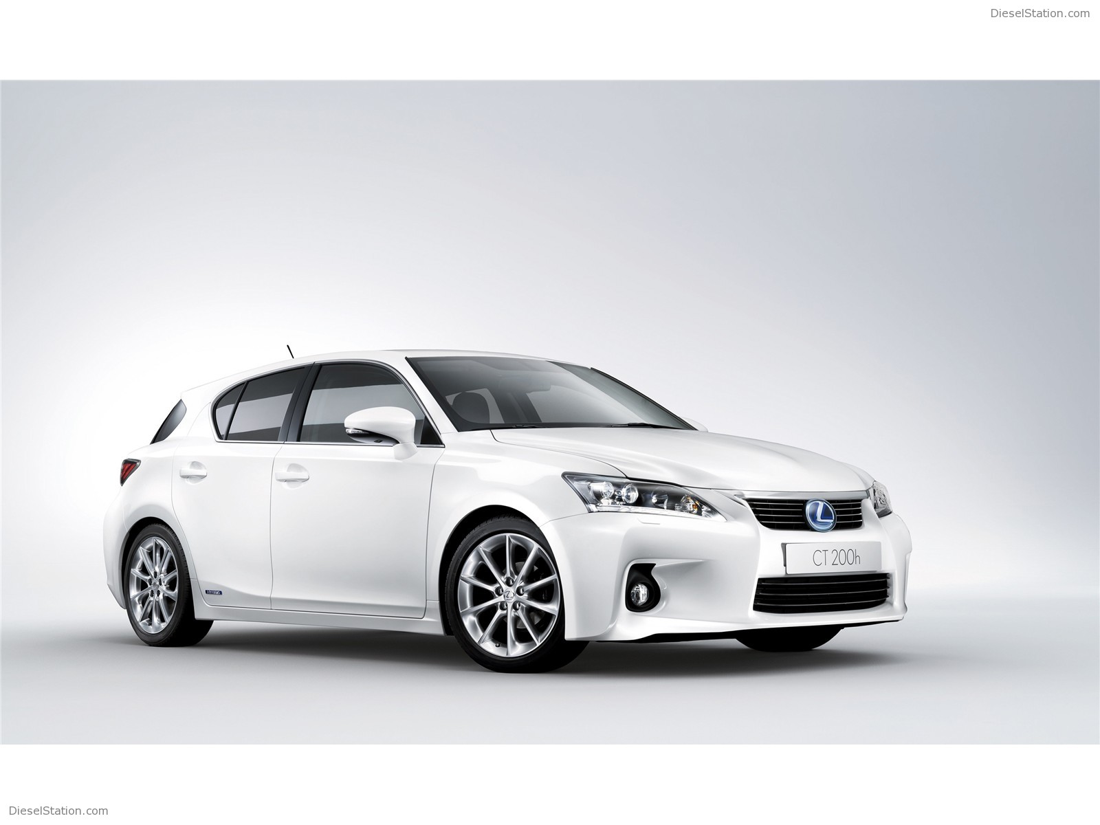 Lexus CT 200h 2011
