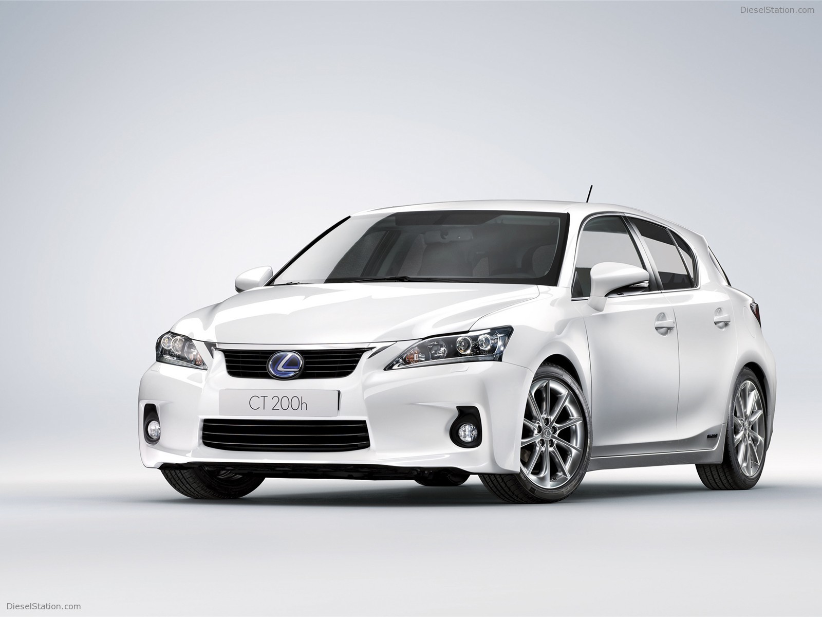 Lexus CT 200h 2011