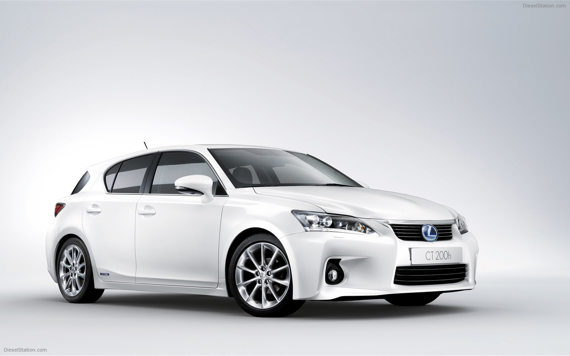 Lexus CT 200h 2011