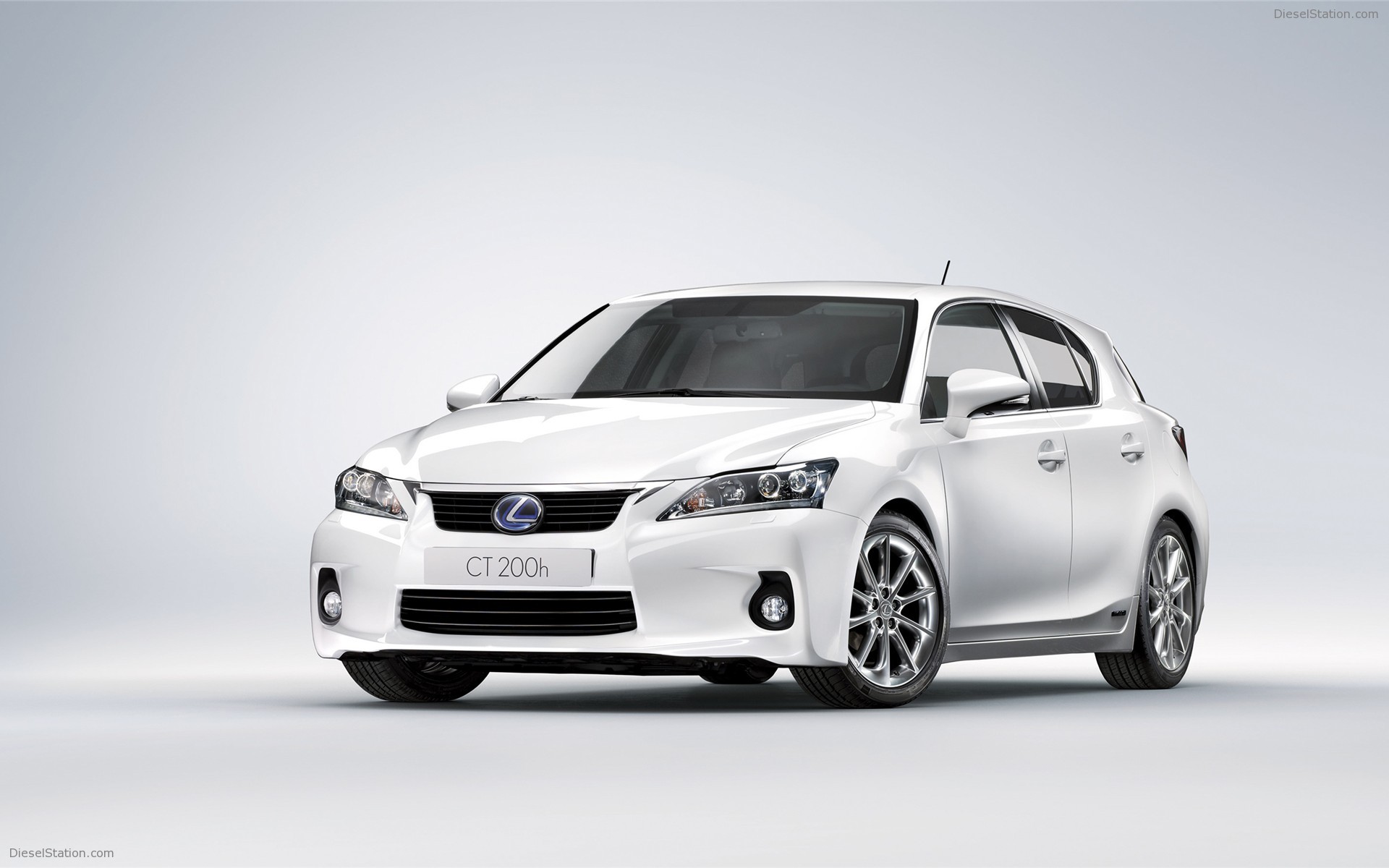 Lexus CT 200h 2011