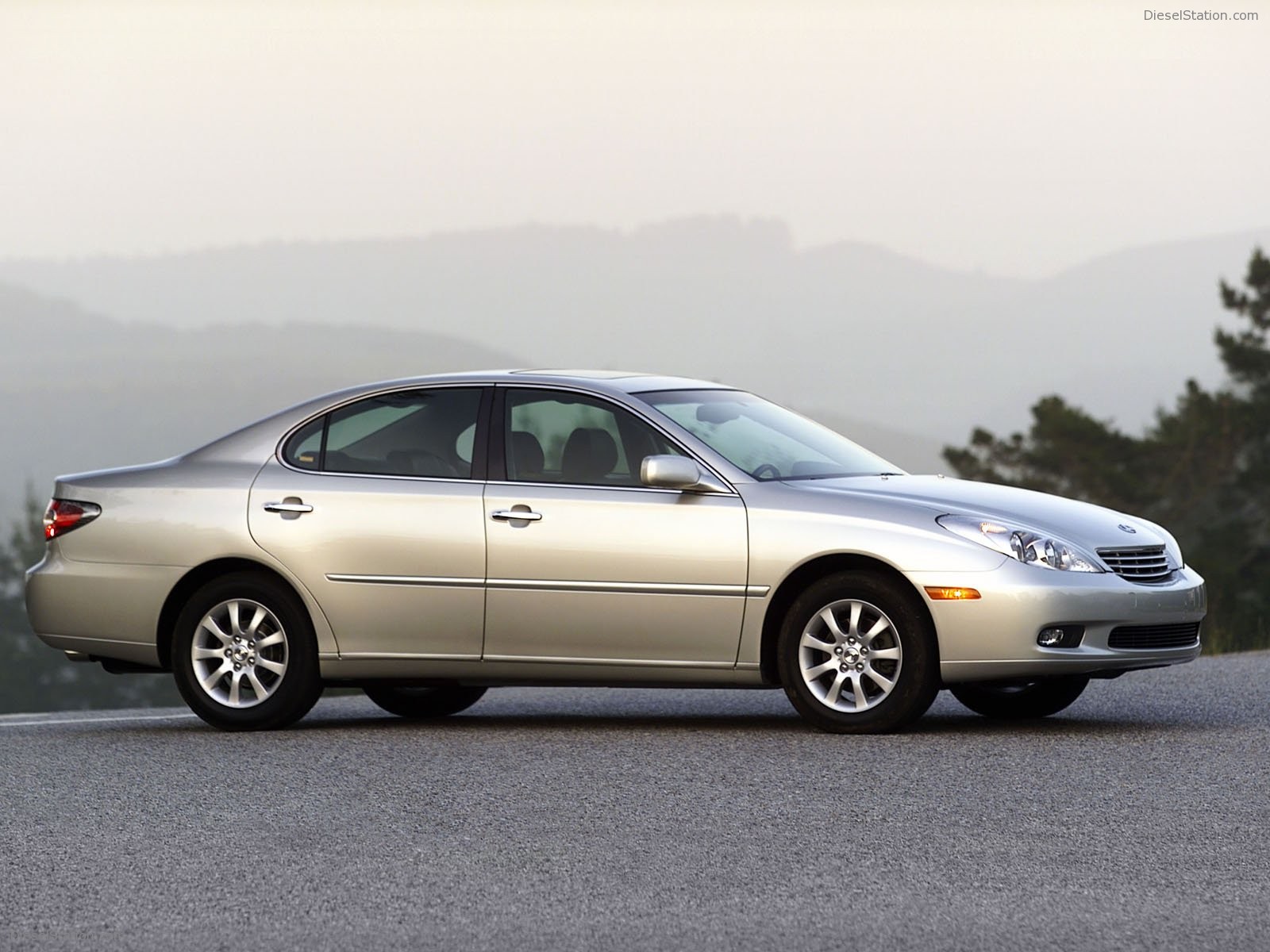 Lexus ES330