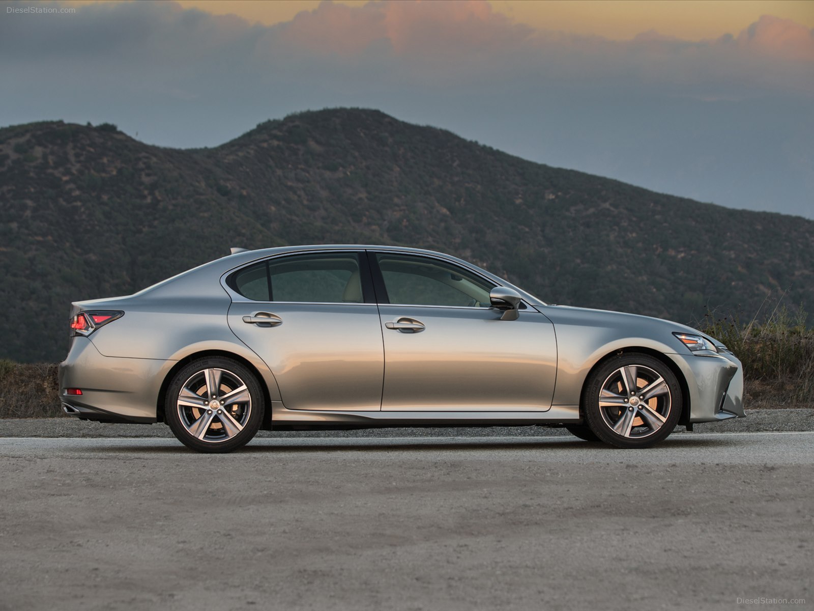 Lexus GS 200t 2016