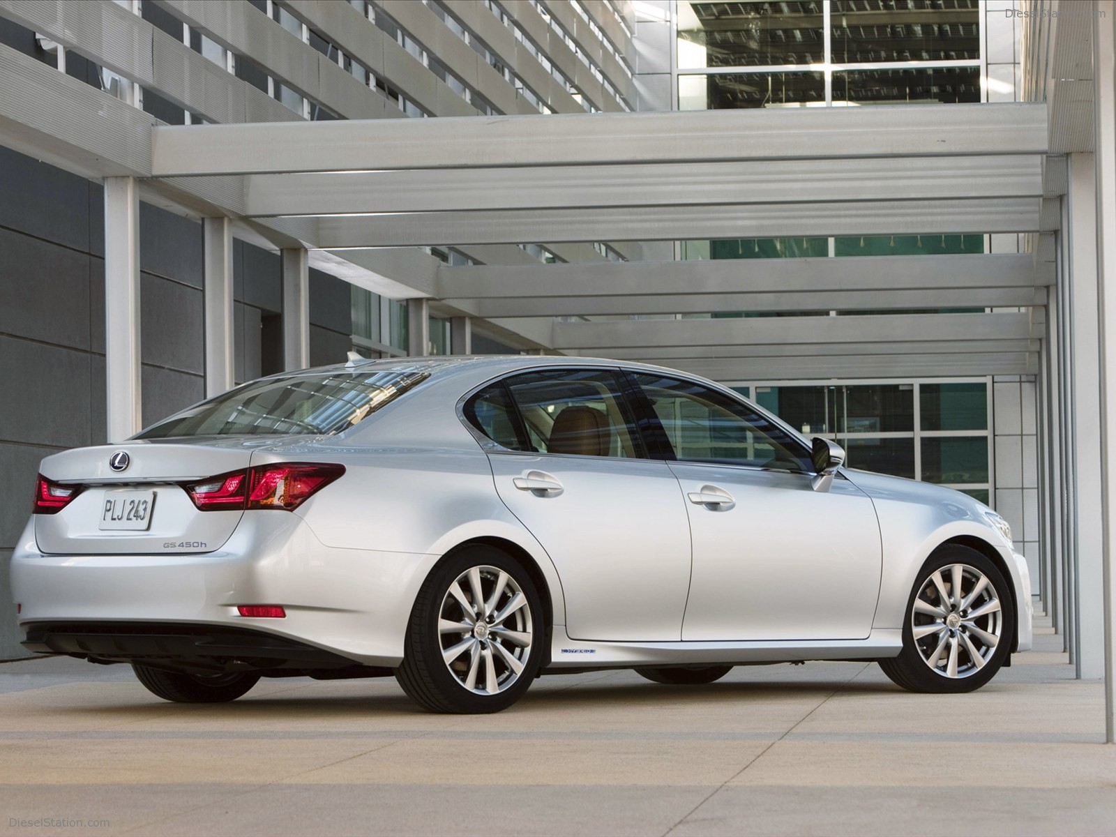 Lexus GS 450h 2013