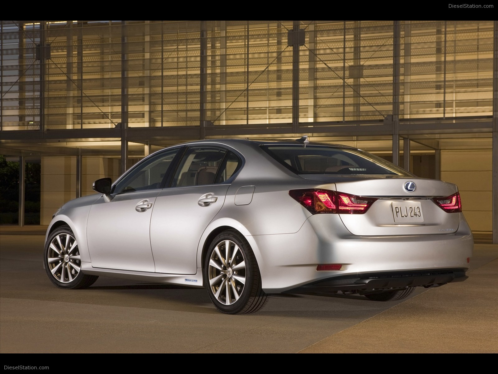 Lexus GS 450h 2013