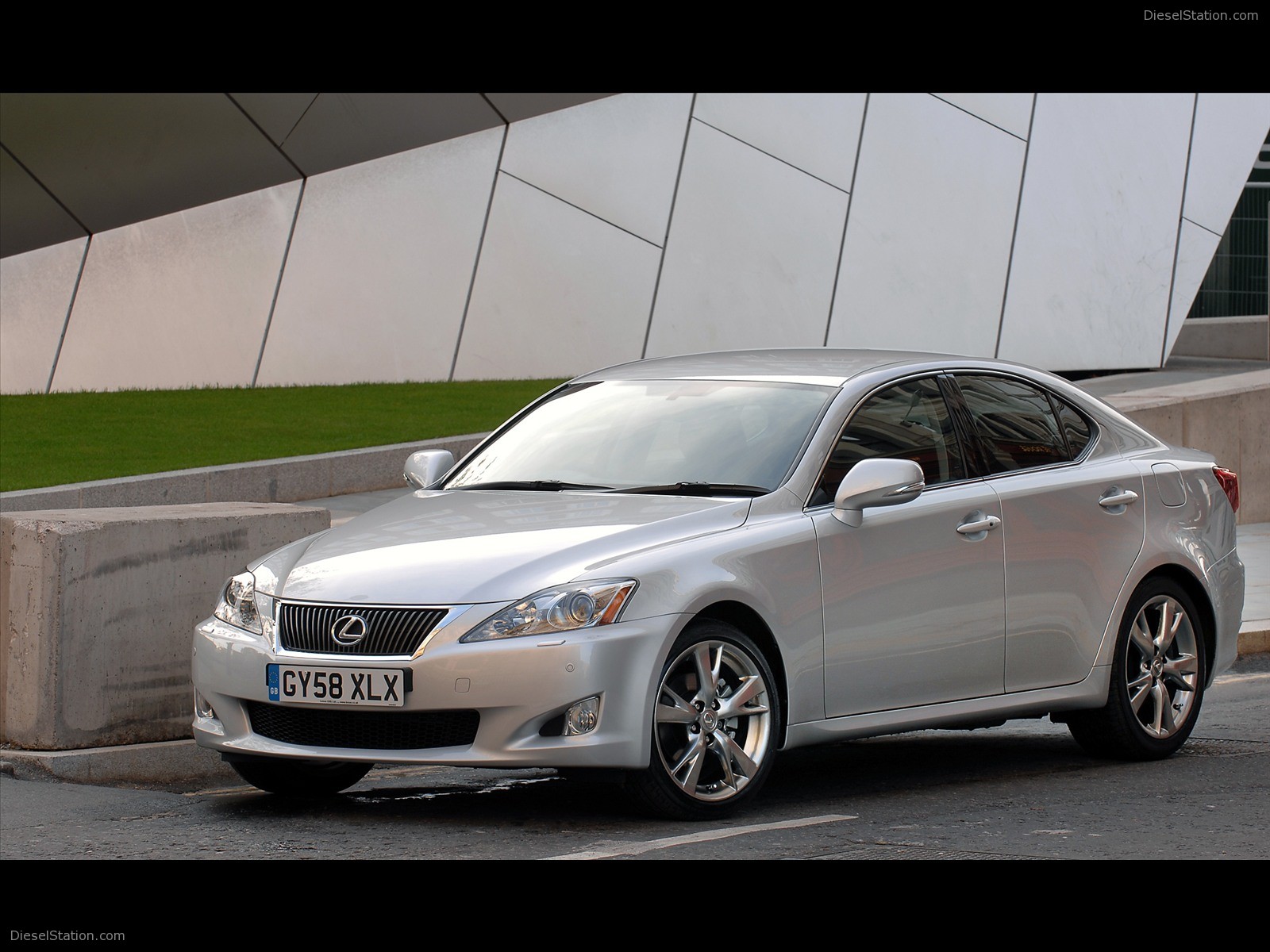 2009 Lexus IS 250/220d Range