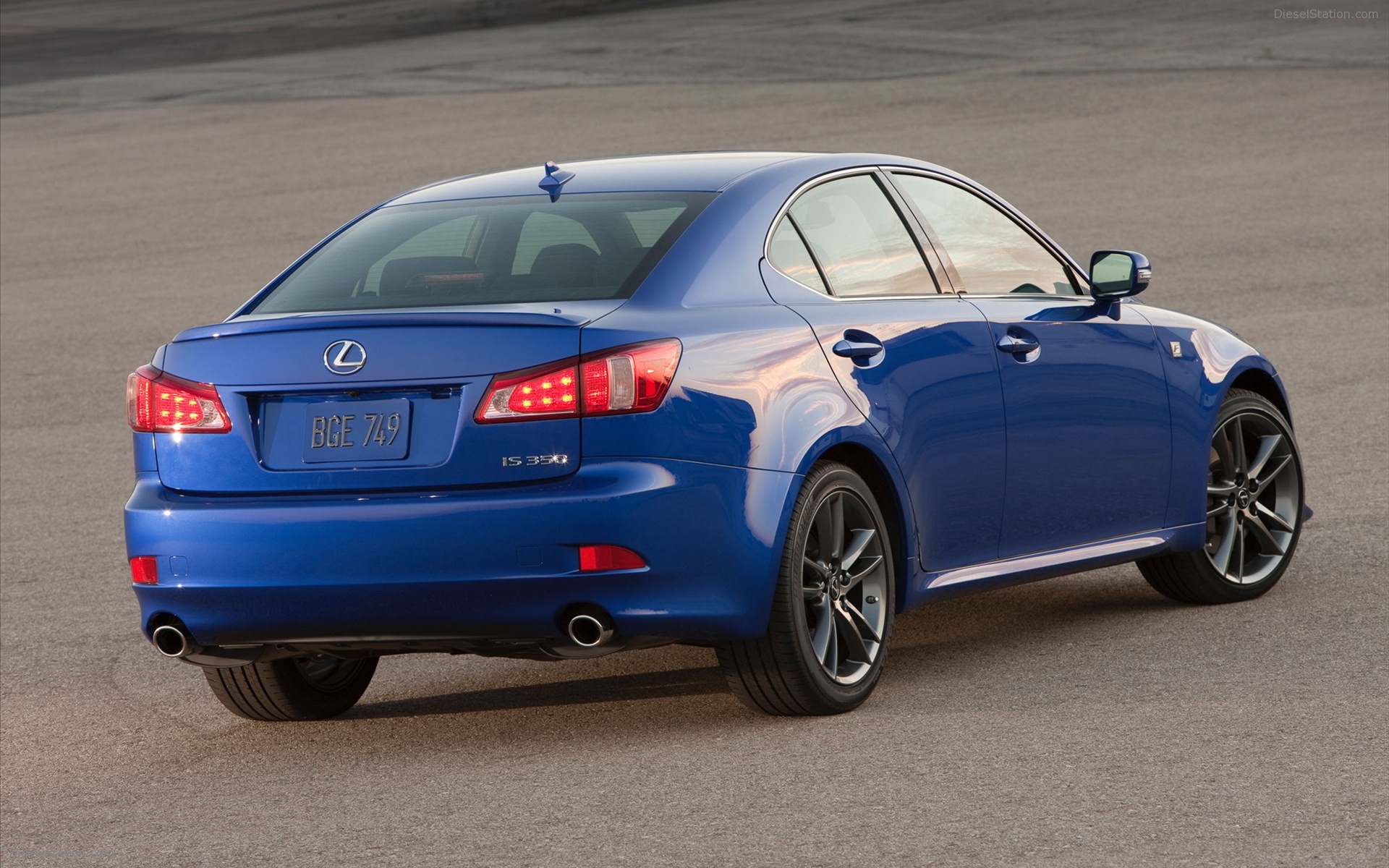Lexus IS 350 F Sport 2011