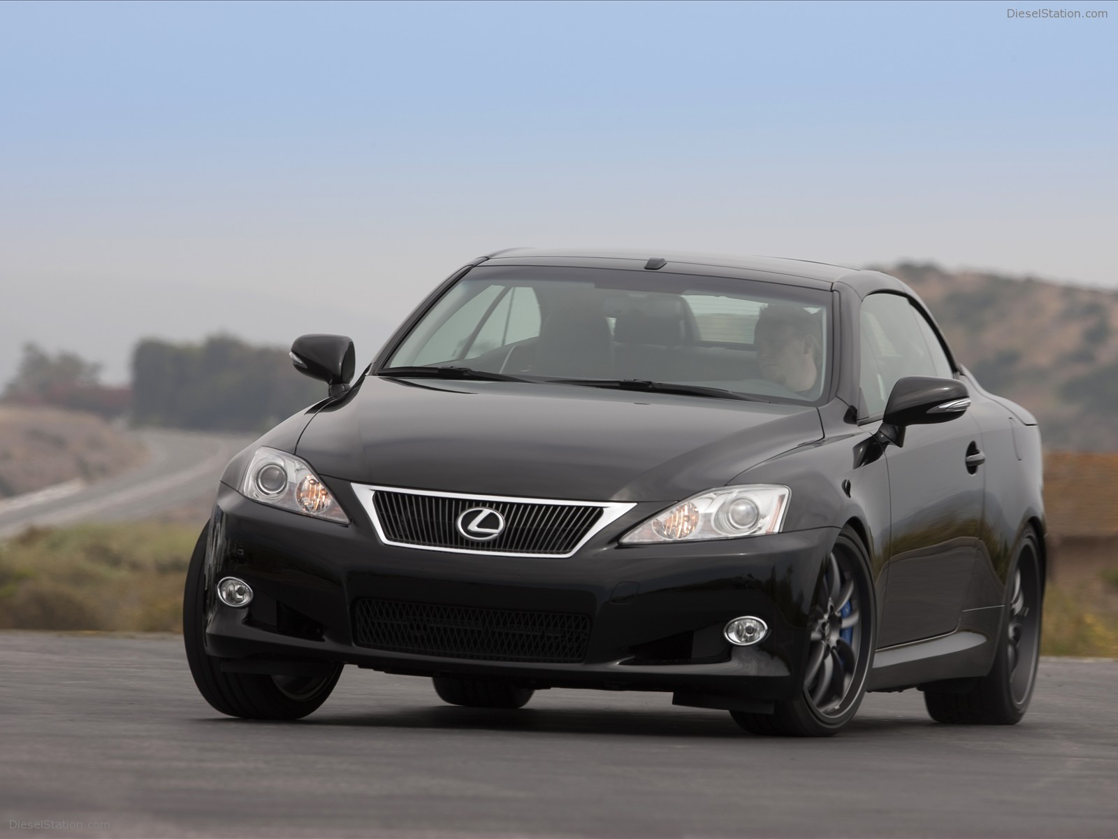 Lexus IS C gets the F-Sport Treatment