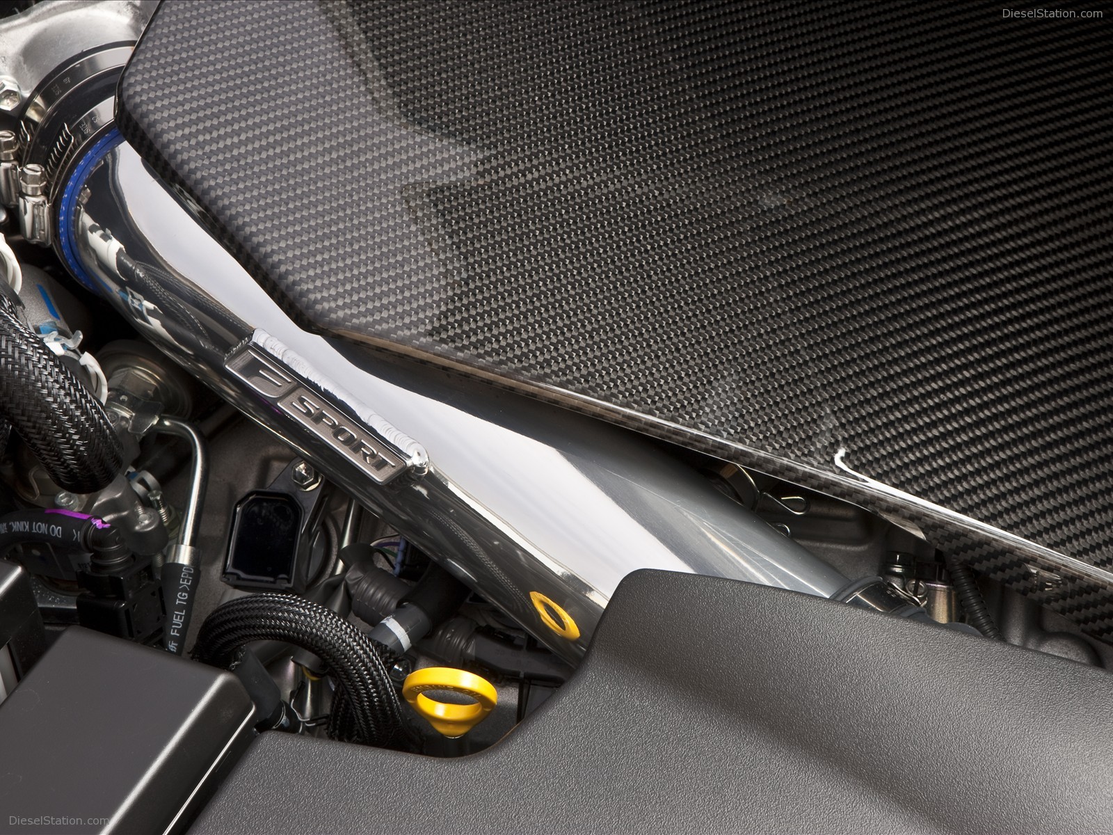 Lexus IS C gets the F-Sport Treatment