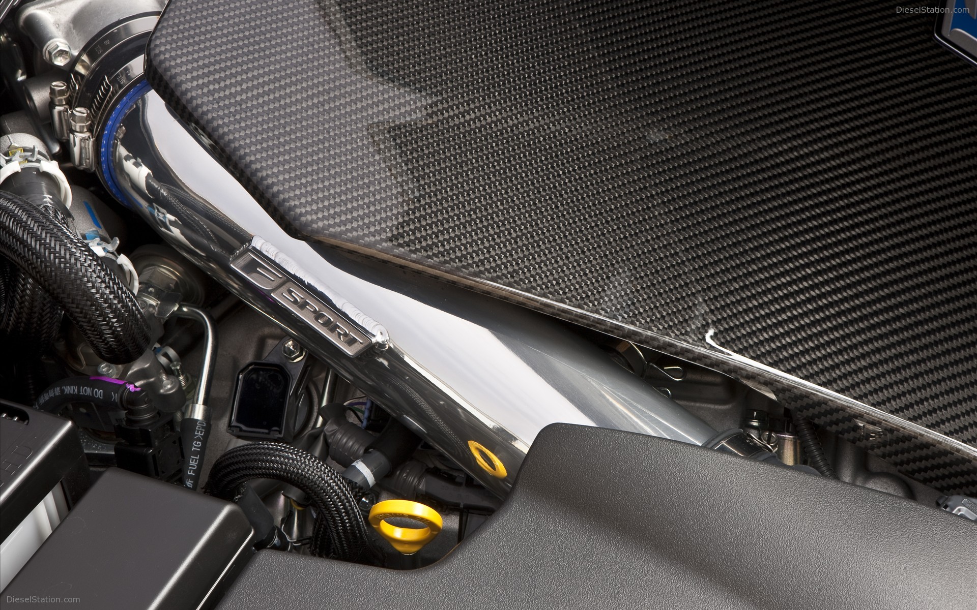 Lexus IS C gets the F-Sport Treatment