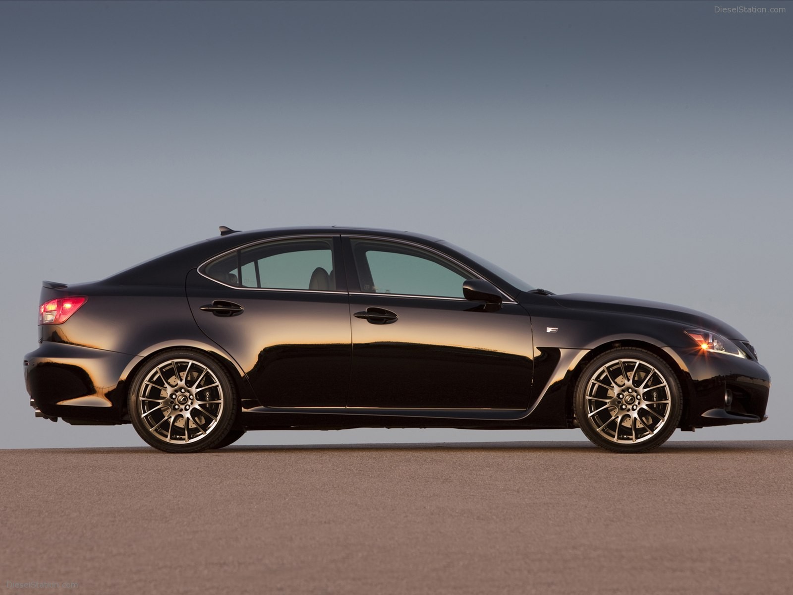 Lexus IS F 2012