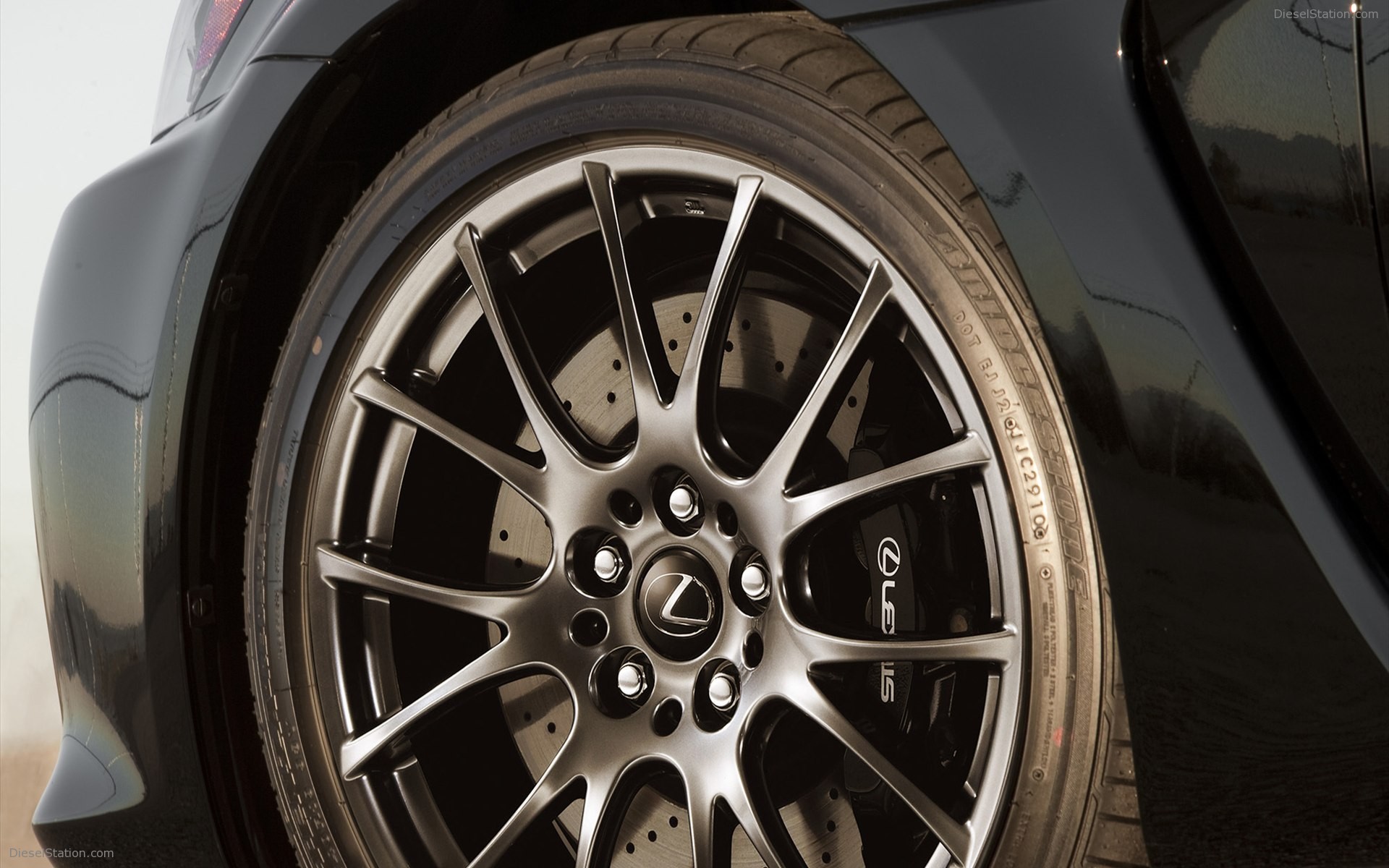 Lexus IS F 2012