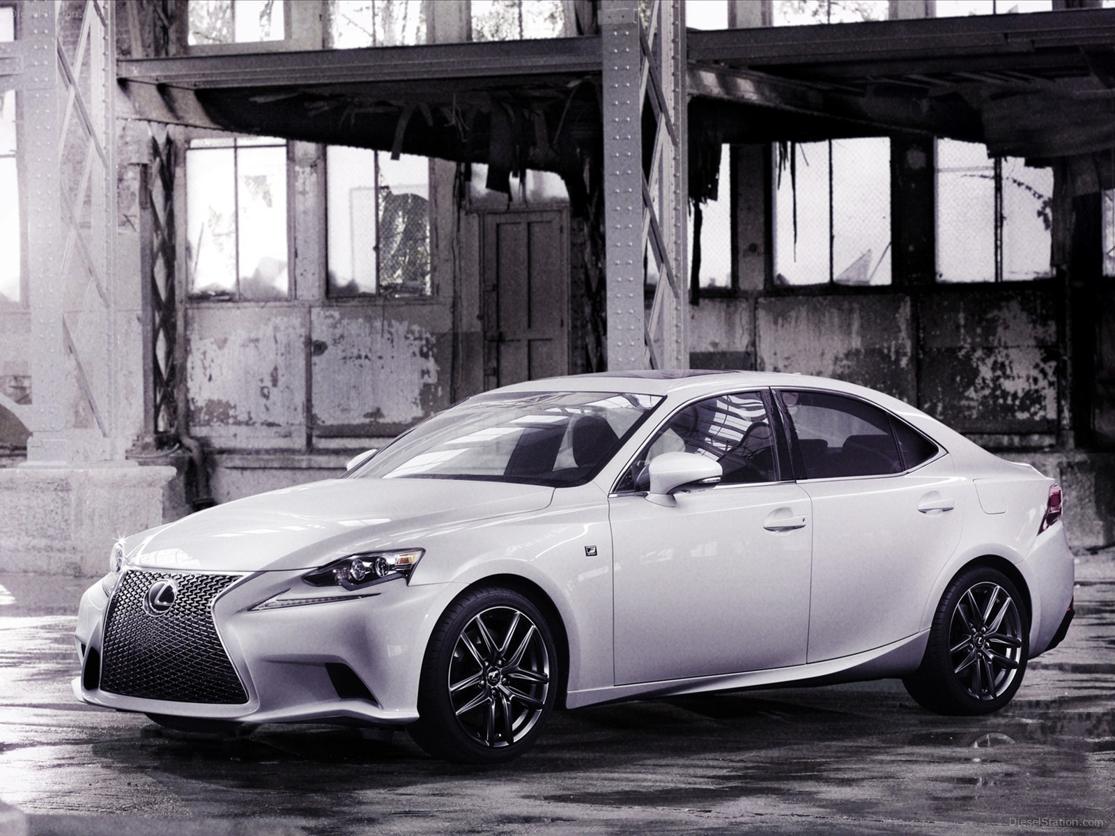 Lexus IS 2014