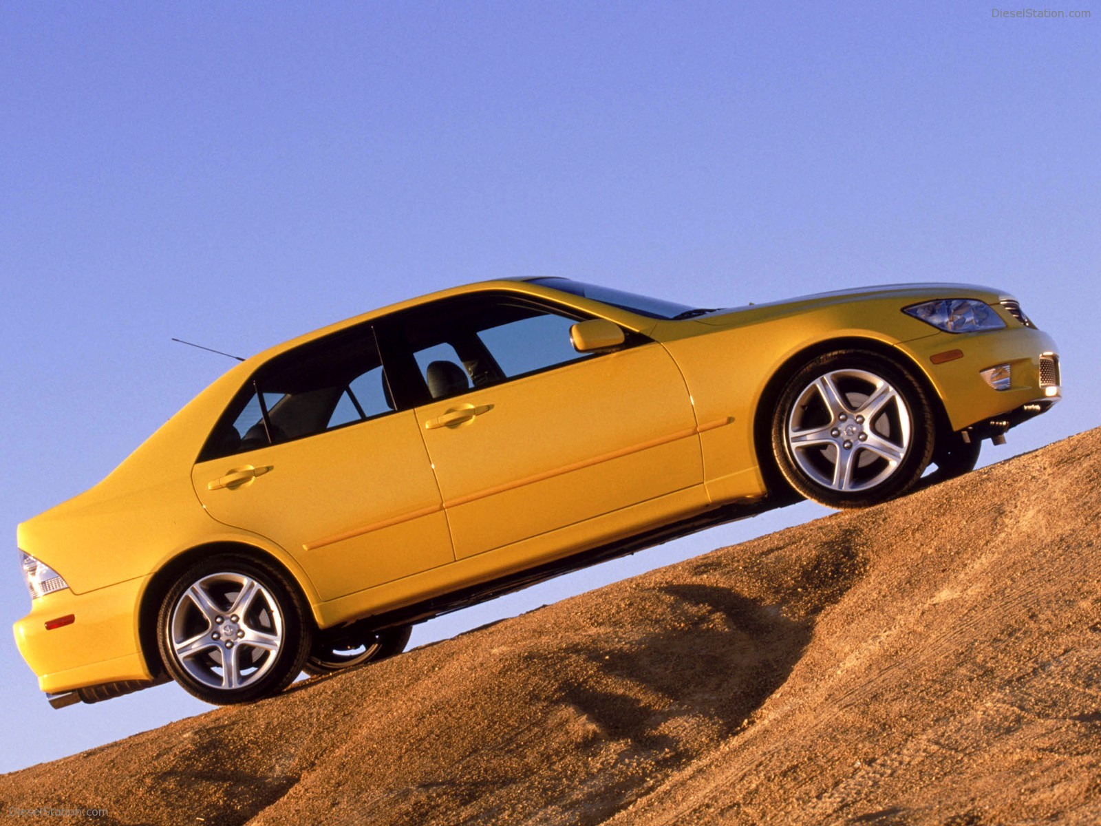 Lexus IS300