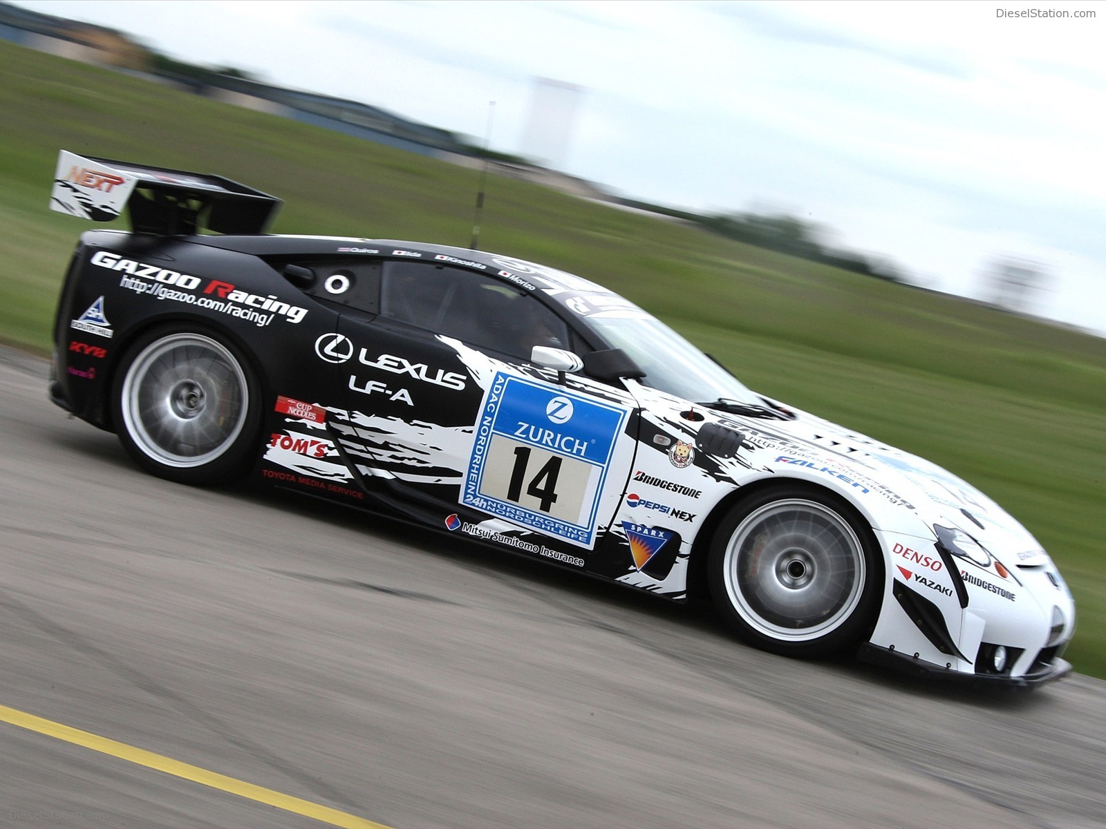 Lexus LF-A NUrburgring 24 racer