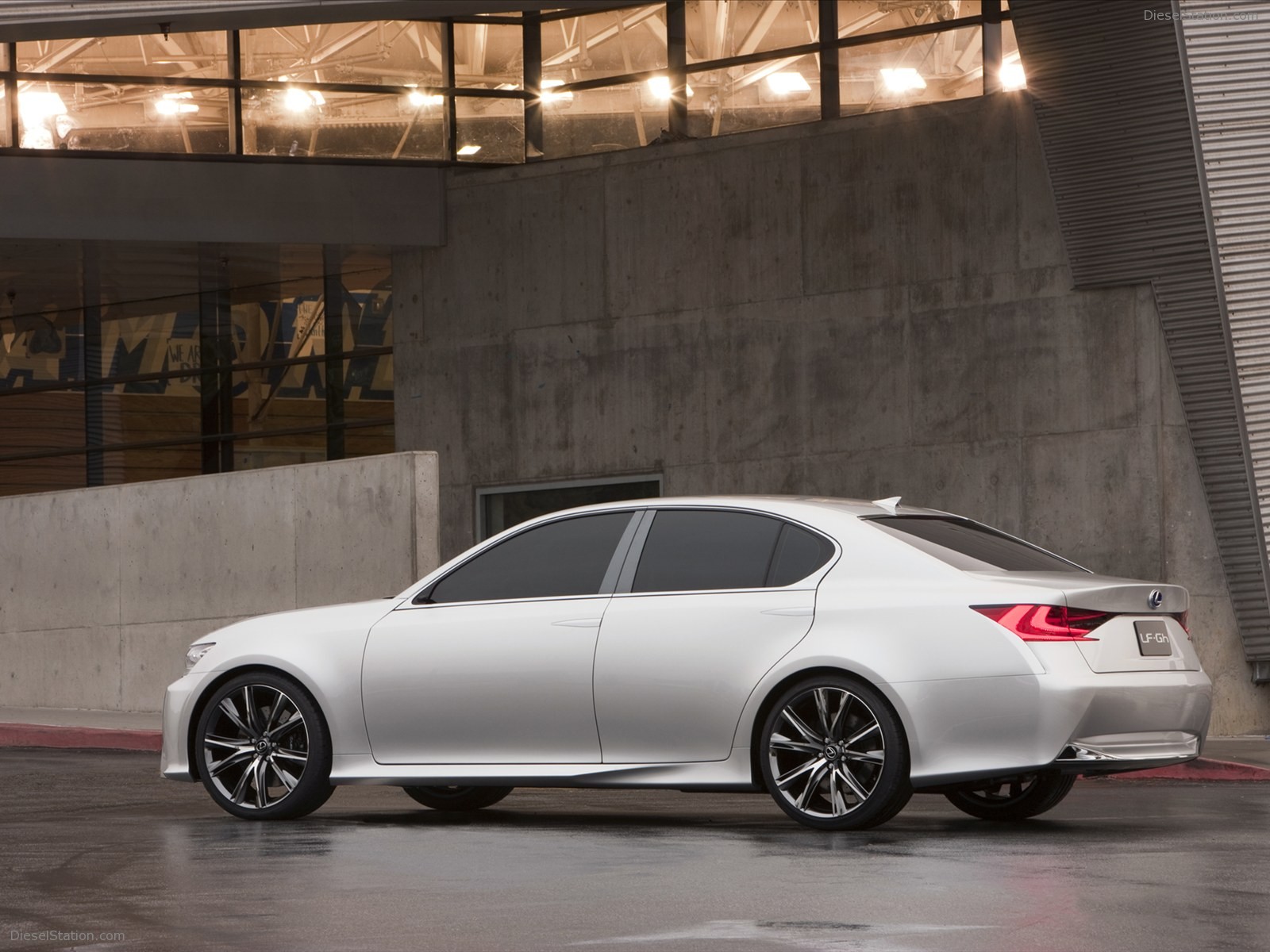 Lexus LF-GH Hybrid Concept 2011