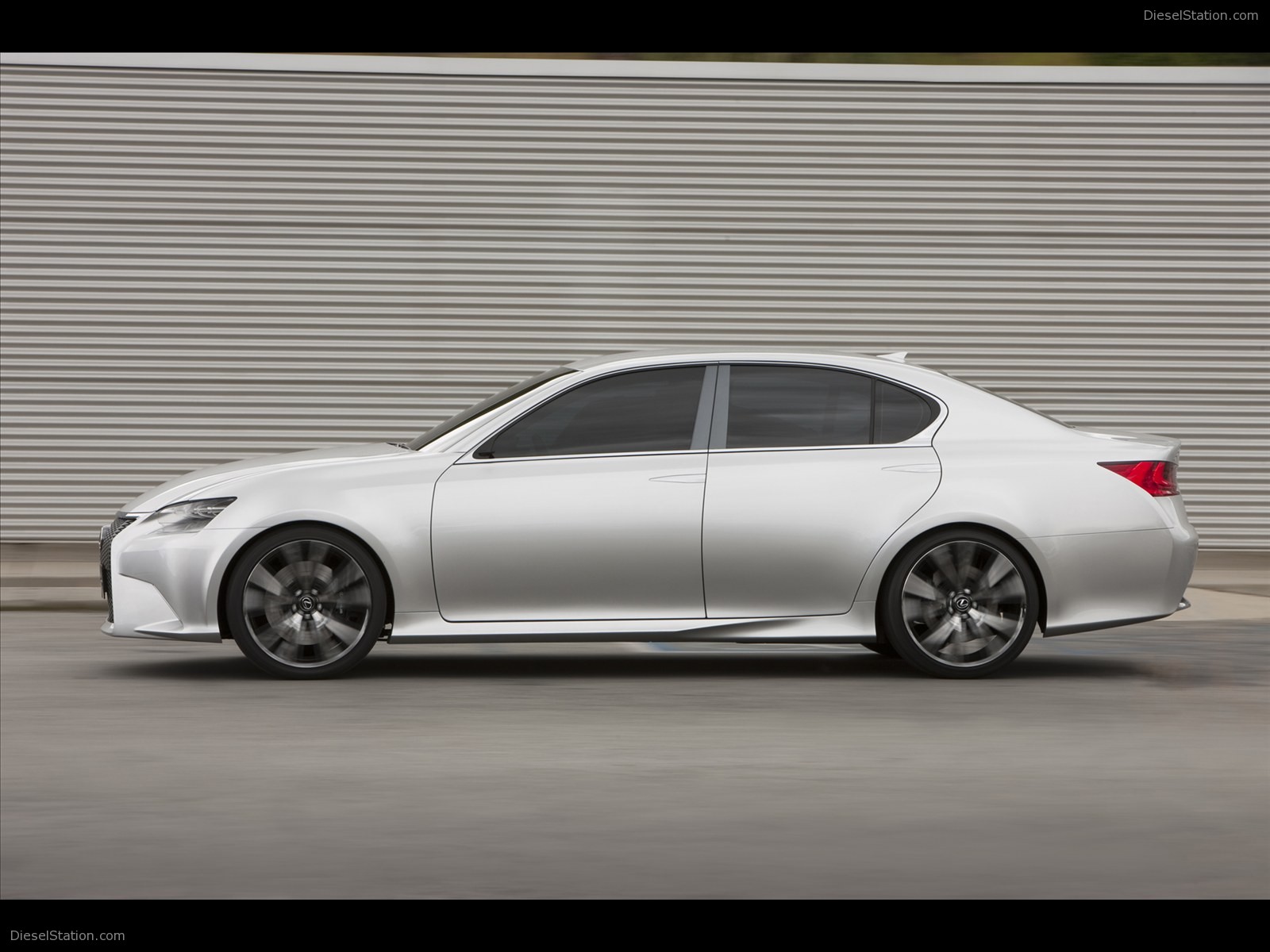 Lexus LF-GH Hybrid Concept 2011