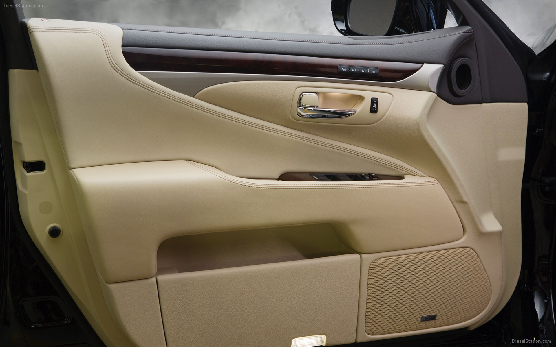 Lexus LS 460 2013