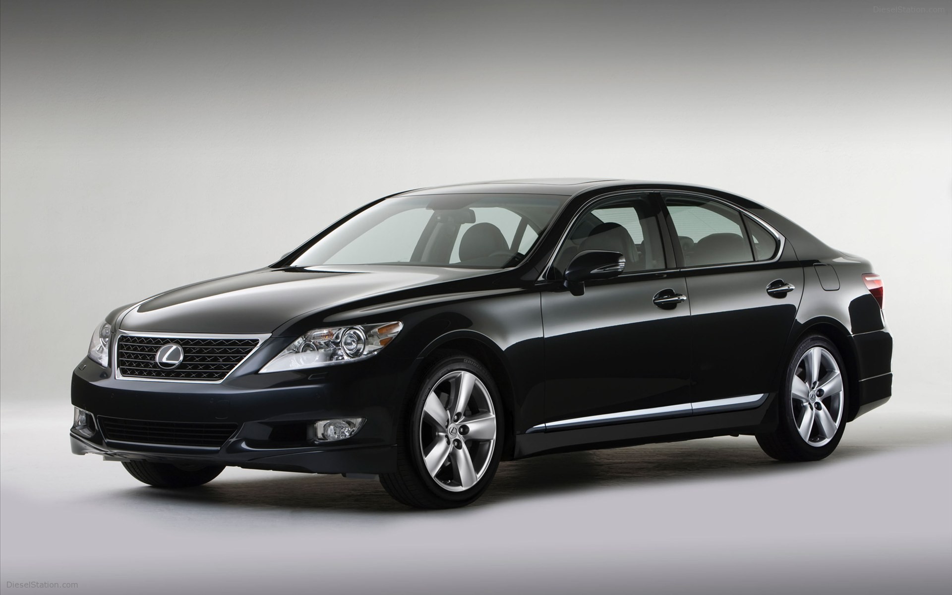 Lexus LS 460 Touring Edition 2011