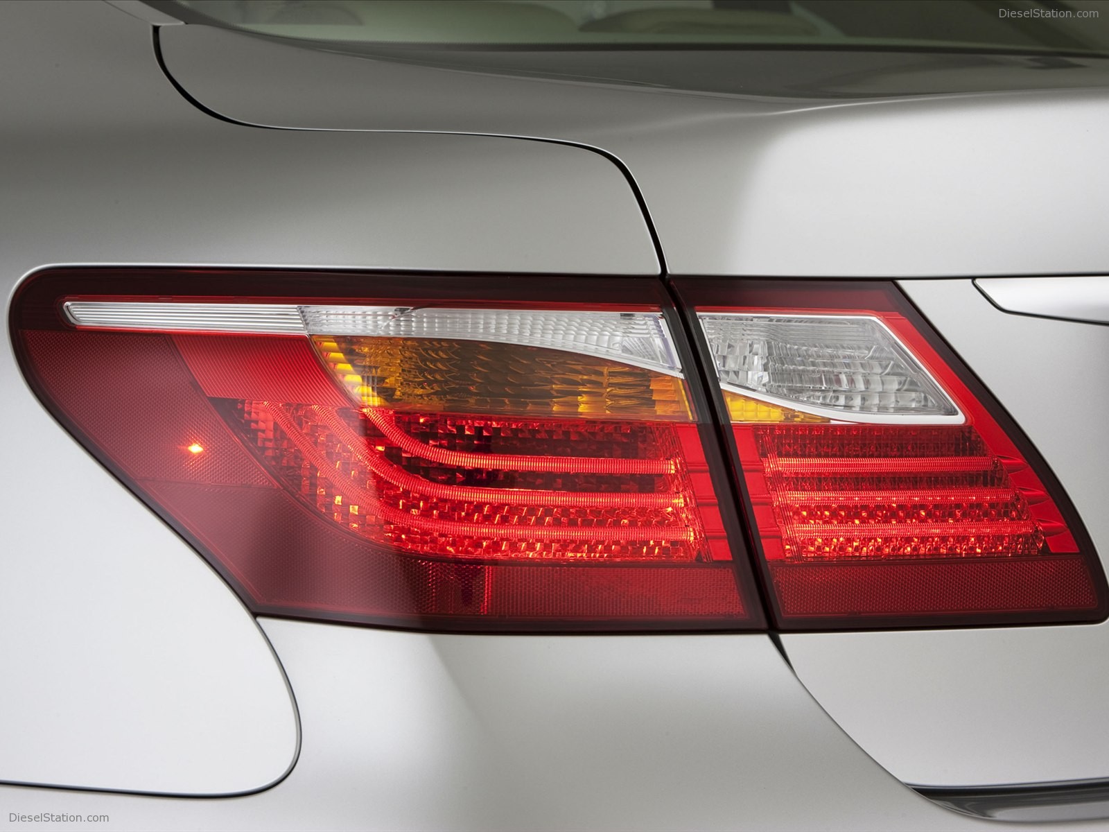Lexus LS 460 L 2011