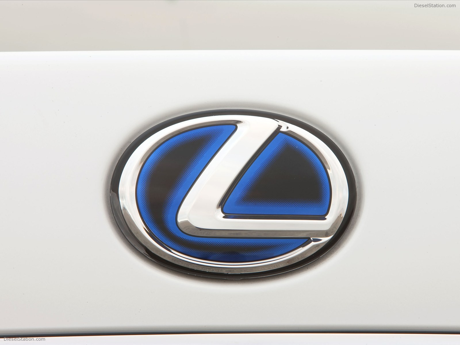 Lexus LS 600h L 2011