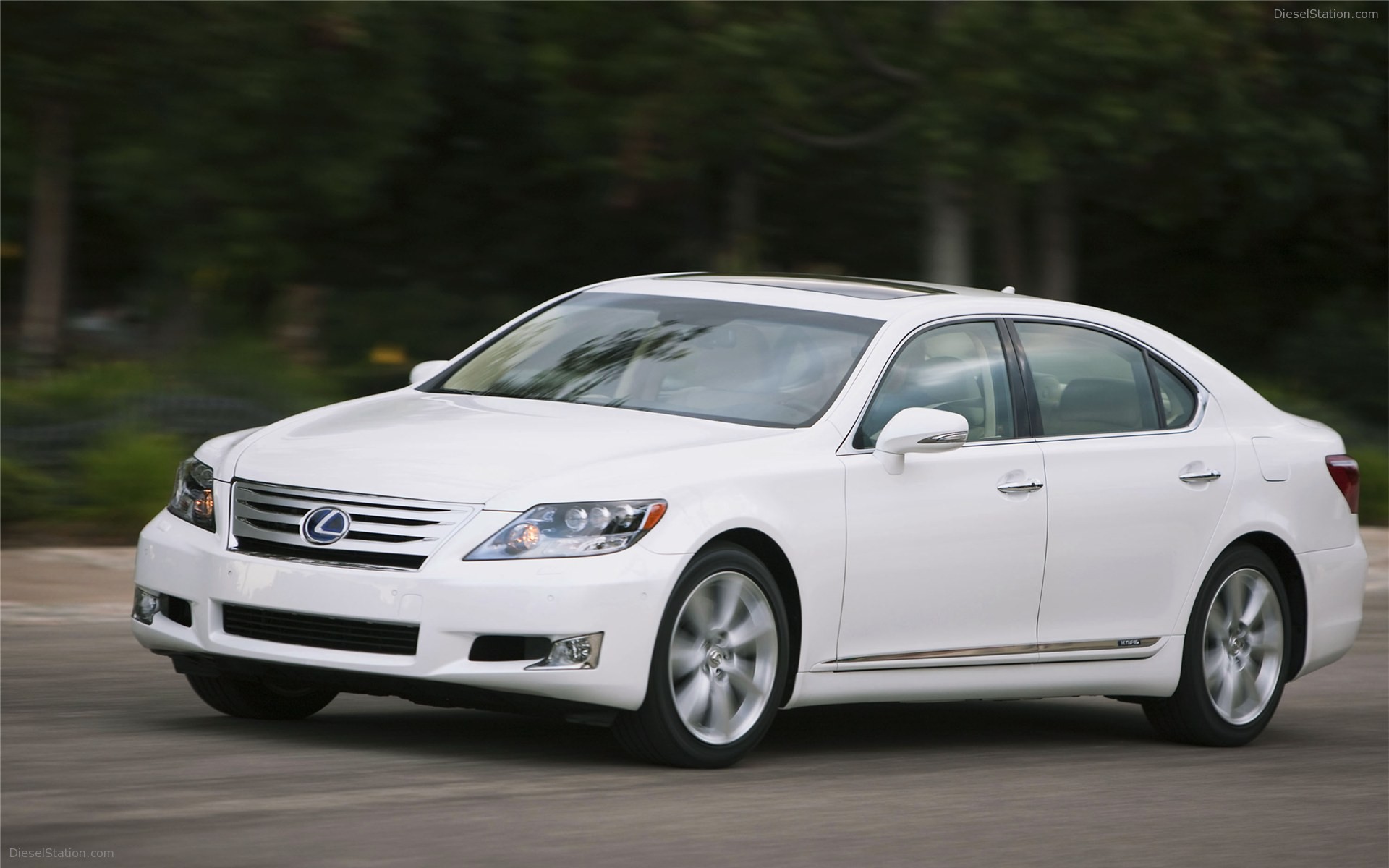 Lexus LS 600h L 2011