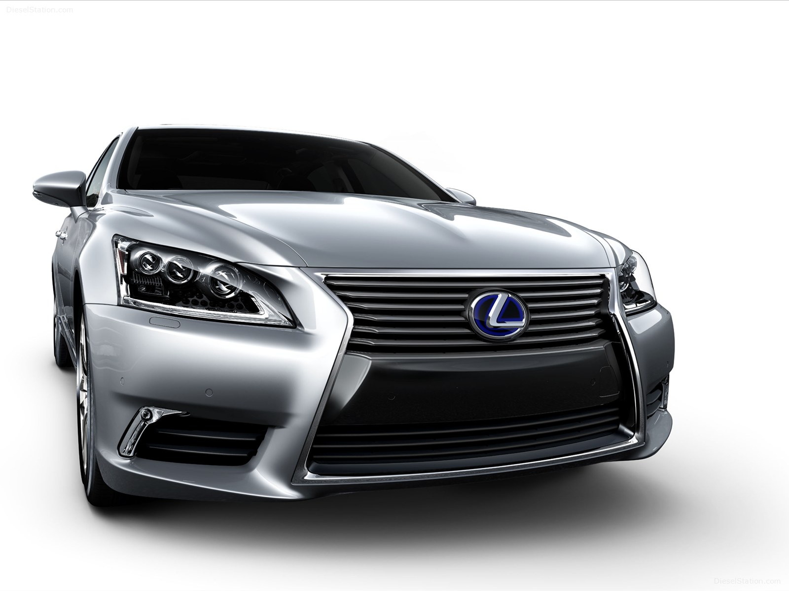 Lexus LS 600H L 2013