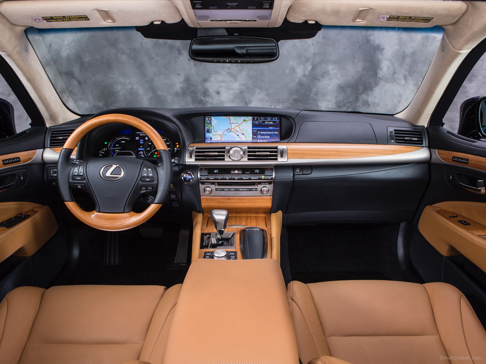 Lexus LS 600H L 2013