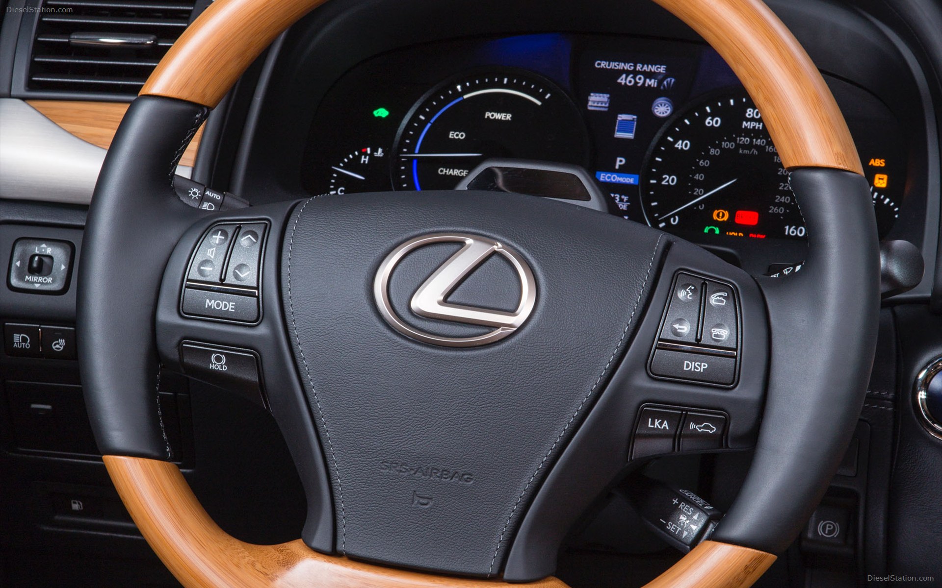 Lexus LS 600H L 2013