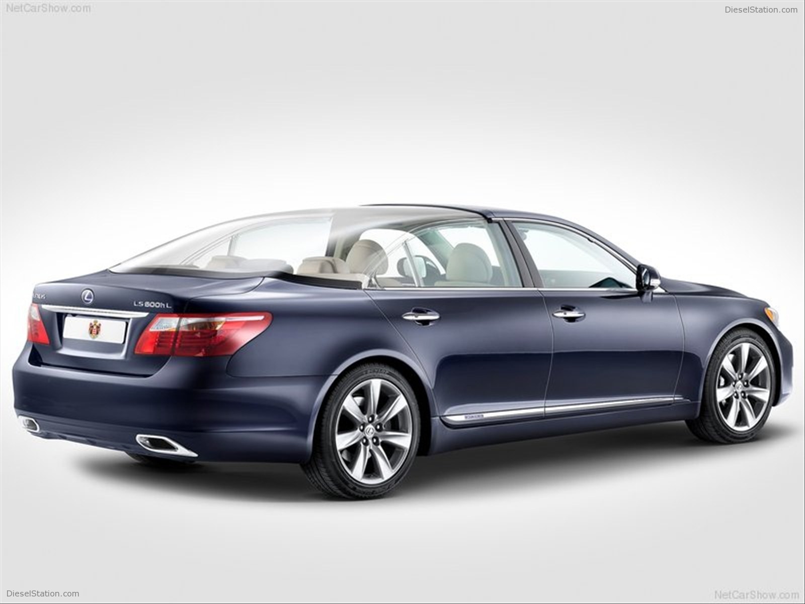 Lexus LS 600h L Landaulet 2011