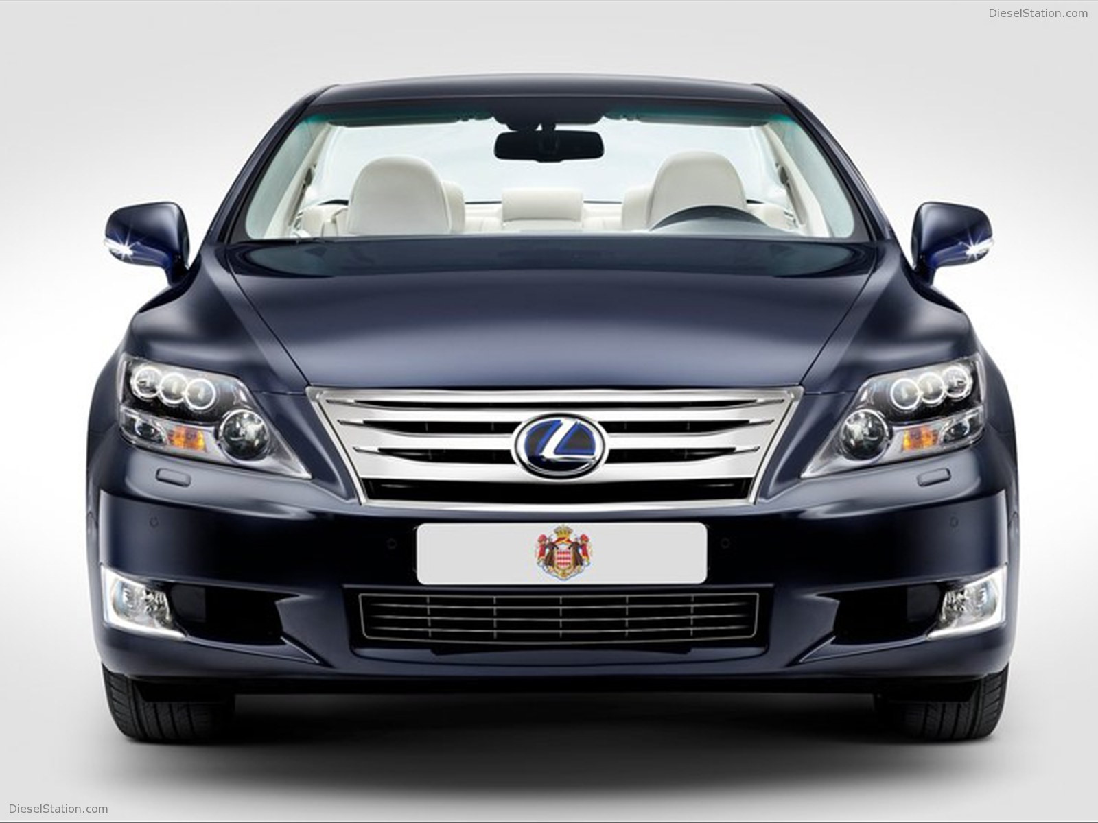 Lexus LS 600h L Landaulet 2011