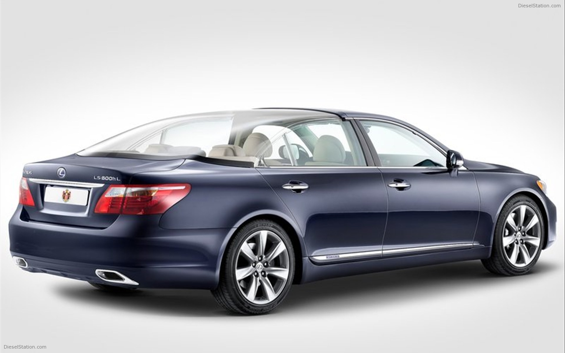 Lexus LS 600h L Landaulet 2011