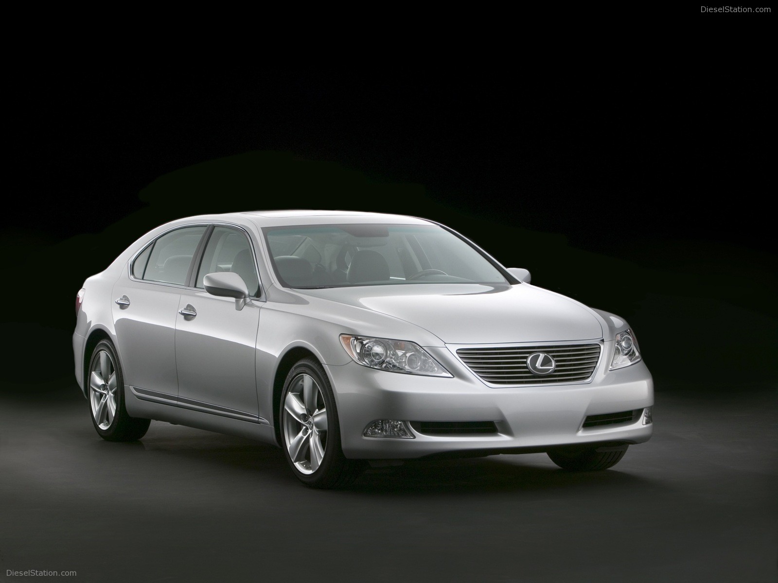 Lexus LS460